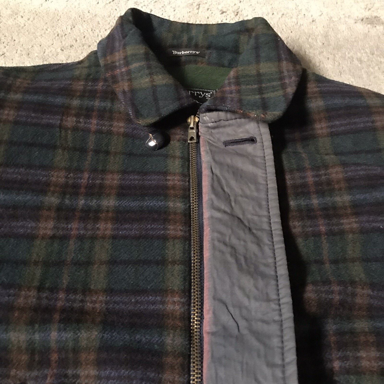 Burberry VINTAGE Burberry coat jacket nova check overcoat wool men’s Size US M / EU 48-50 / 2 - 5 Thumbnail