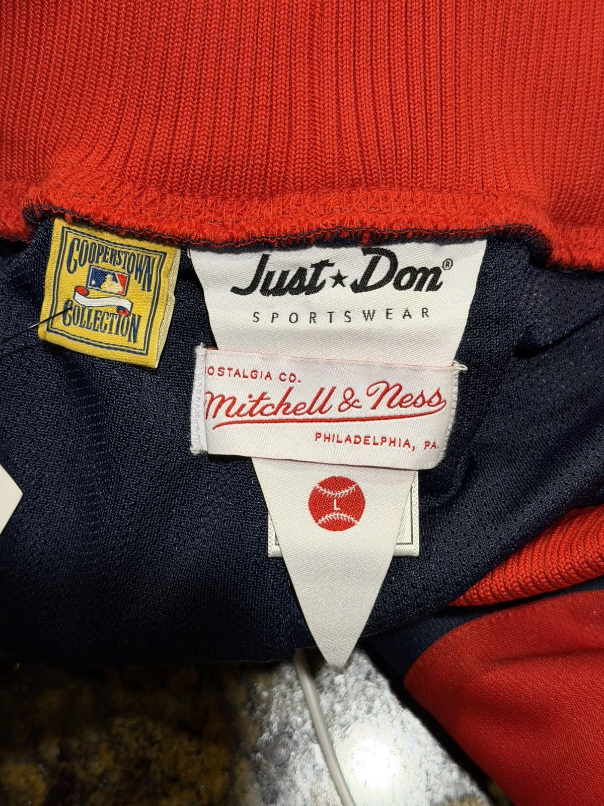 Just Don × Mitchell & Ness Just Don x Mitchell & Ness MLB Los Angeles Angels Shorts Size US 34 / EU 50 - 8 Thumbnail