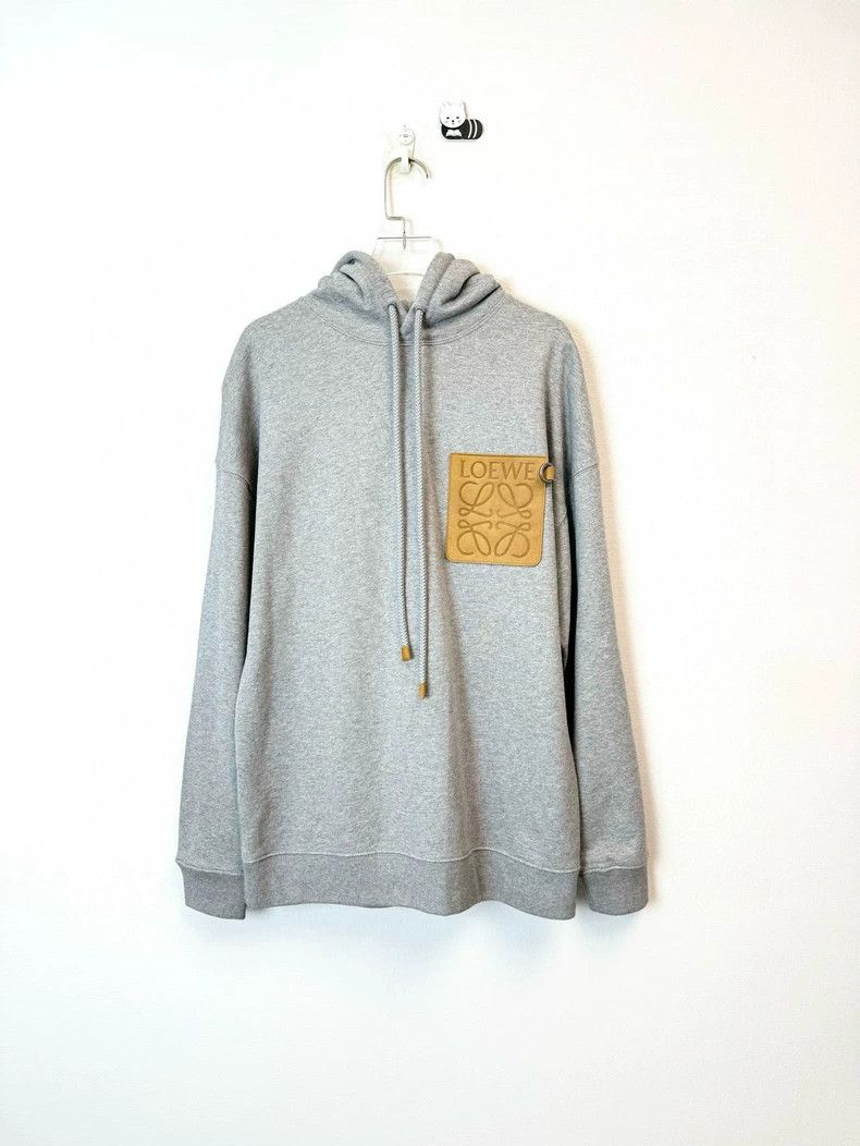 Loewe LOEWE Gray leather card pattern lettered logo hooded sweat Size XXS / US 00 / IT 34 - 1 Thumbnail
