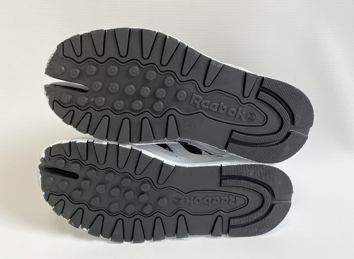 Maison Margiela × Reebok ‘Project 0 CL’ Painted Tabi Sneakers Size US 9 / IT 39 - 16 Thumbnail