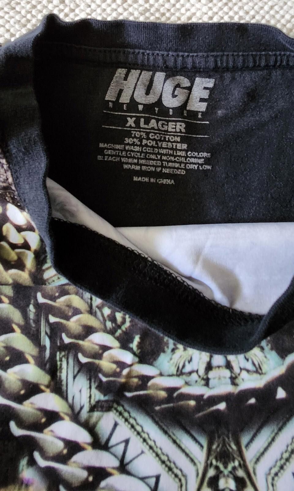 Designer Huge All Over Print Leopard T-Shirt Black Size XLarge Size US XL / EU 56 / 4 - 3 Thumbnail