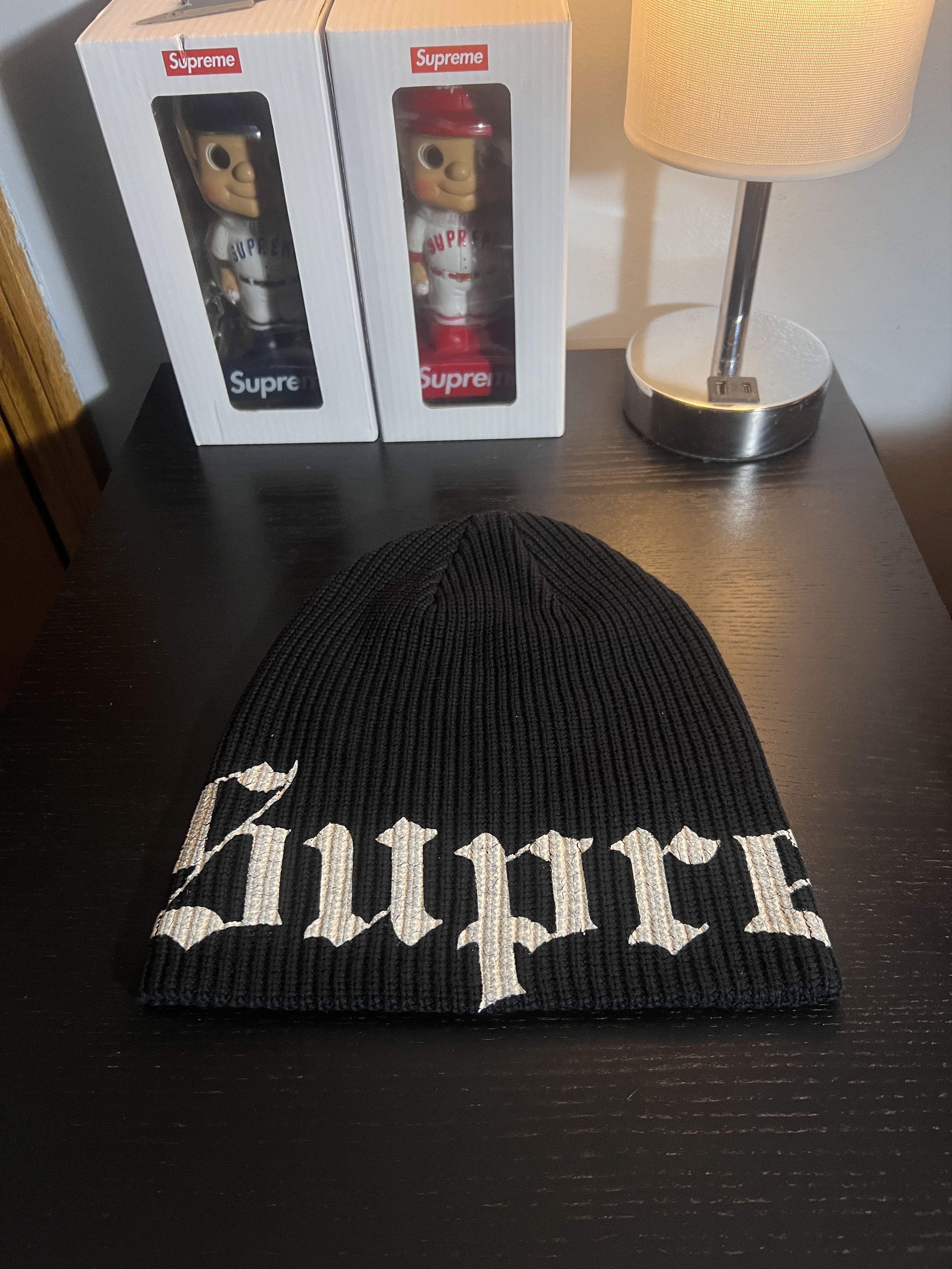 Hypebeast × Streetwear × Supreme Supreme Old English Printed