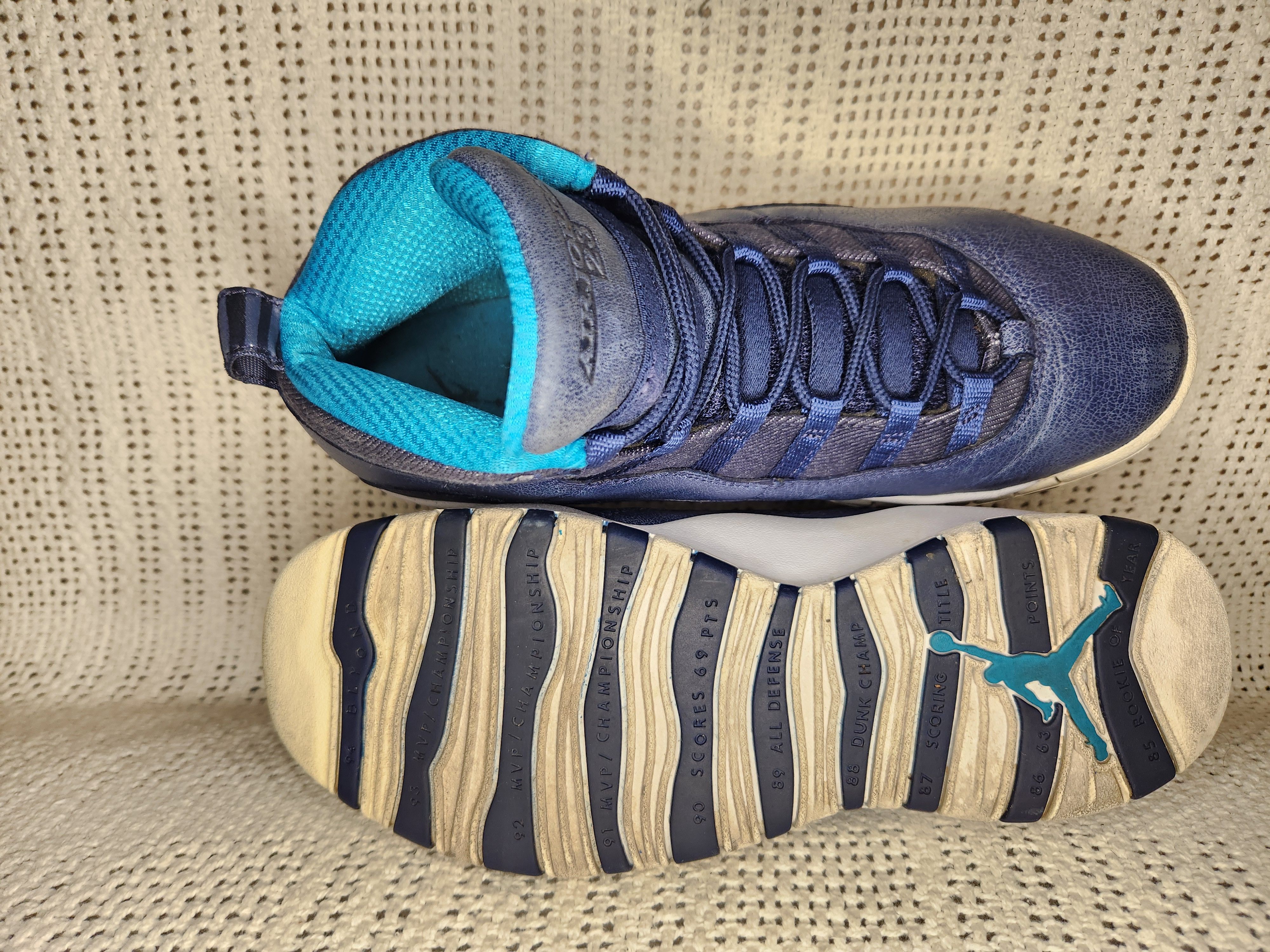 Nike YOUTH LOS ANGELES RETRO OG Size US 6.5 / EU 39-40 - 8 Thumbnail
