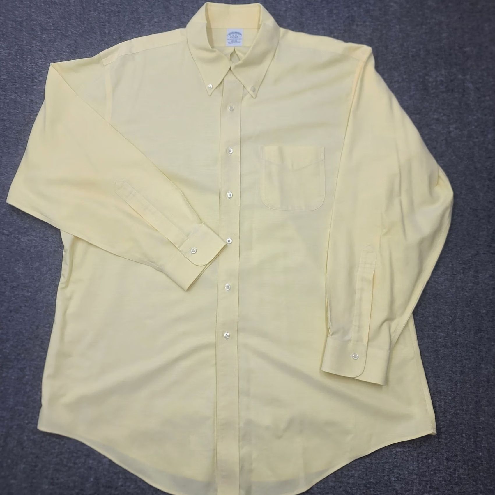 Brooks Brothers VINTAGE: No Brooks Brothers Non-Iron Shirt 18 34 Slim Yellow Supima Cotton Button-Down Shirt Mens Big & Tall Slim fit Long Sleeve 18 in Yellow Size US XXL / EU 58 / 5 - 2 Thumbnail