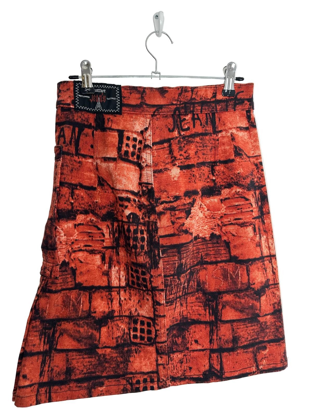 Jean Paul Gaultier Jean Paul Gaultier Jeans F/W 1997 Fight Racism Skirt Size 26" / US 2 / IT 38 - 4 Thumbnail