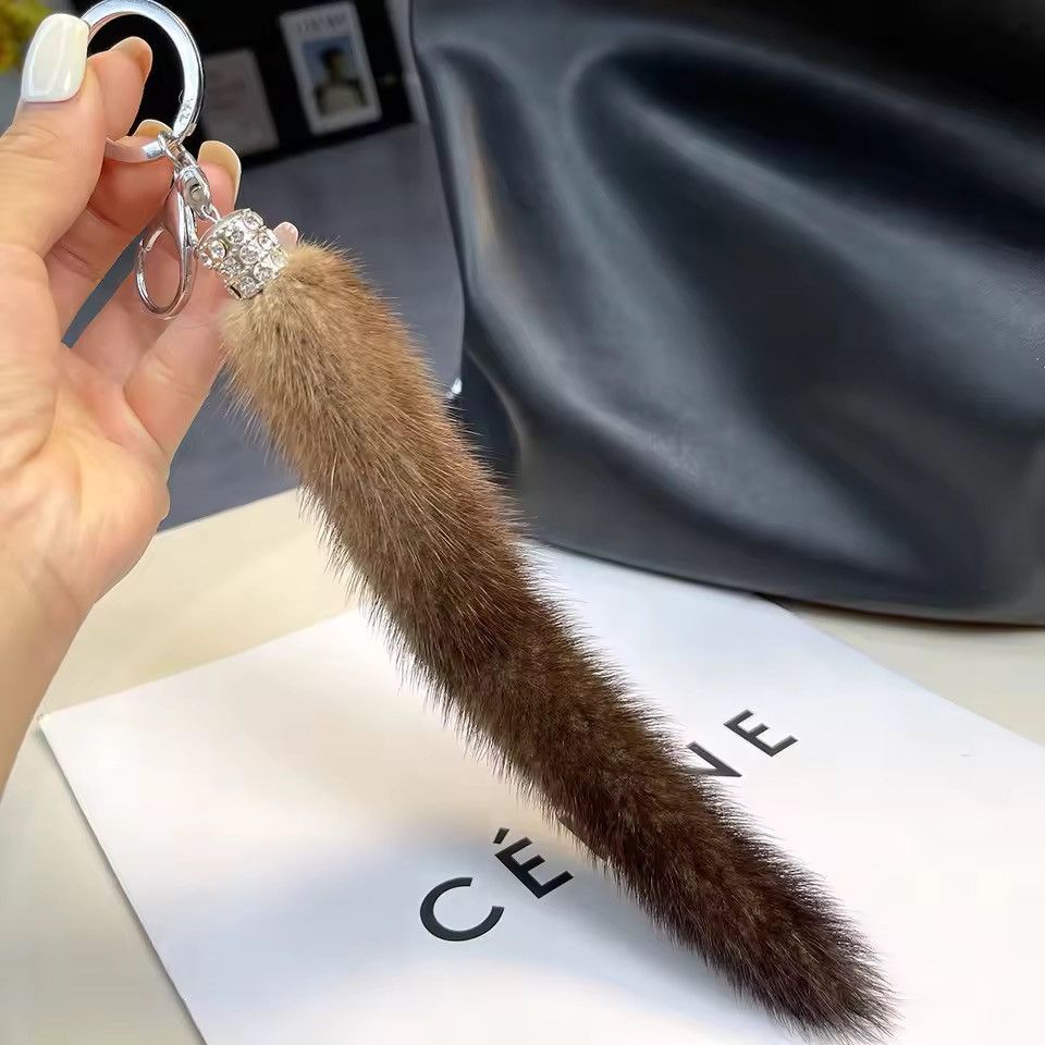 Japanese Brand Real Fur Mink Tail Keychain Size ONE SIZE - 2 Thumbnail