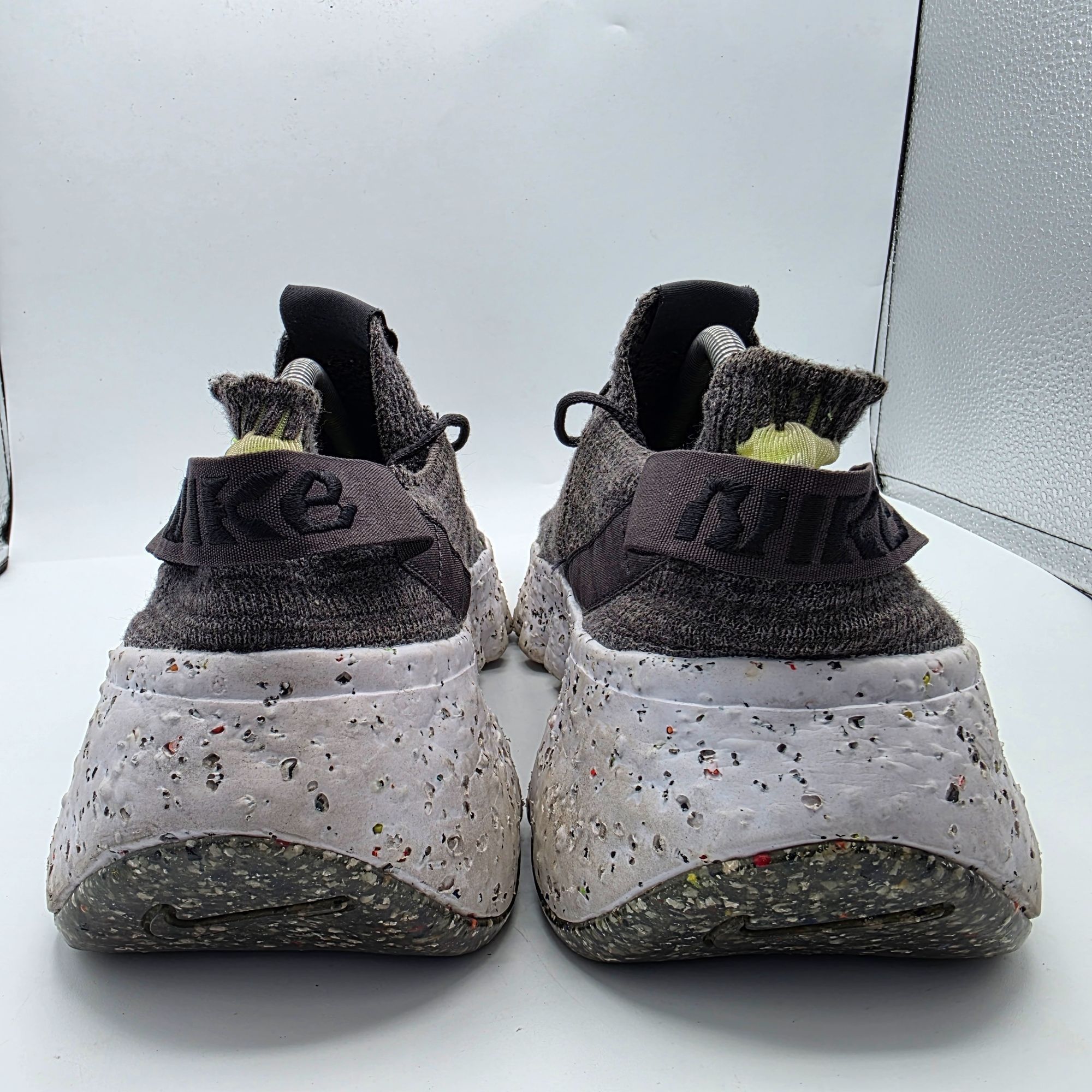 Nike Nike Space Hippie 04 Mens Size 11.5 Black Volt Sneaker Shoes Size US 11.5 / EU 44-45 - 5 Thumbnail