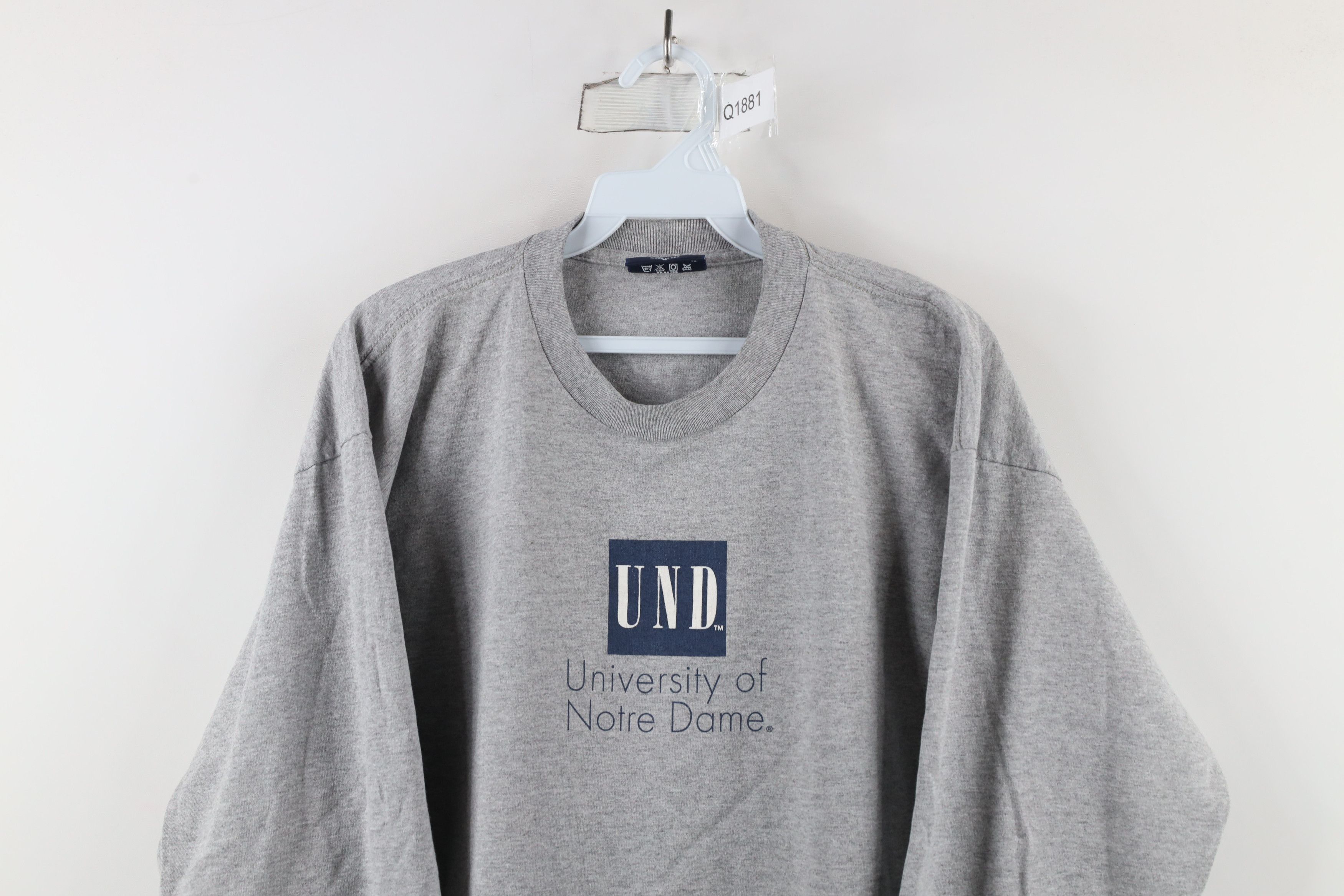Vintage Vintage 90s University of Notre Dame Long Sleeve T-Shirt USA Size US L / EU 52-54 / 3 - 2 Thumbnail
