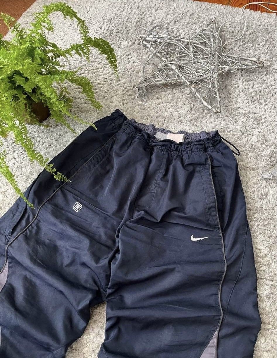Nike 00s Nike Shox Vintage Drill Big Logo Nylon Pants Rare Size US 32 / EU 48 - 4 Thumbnail