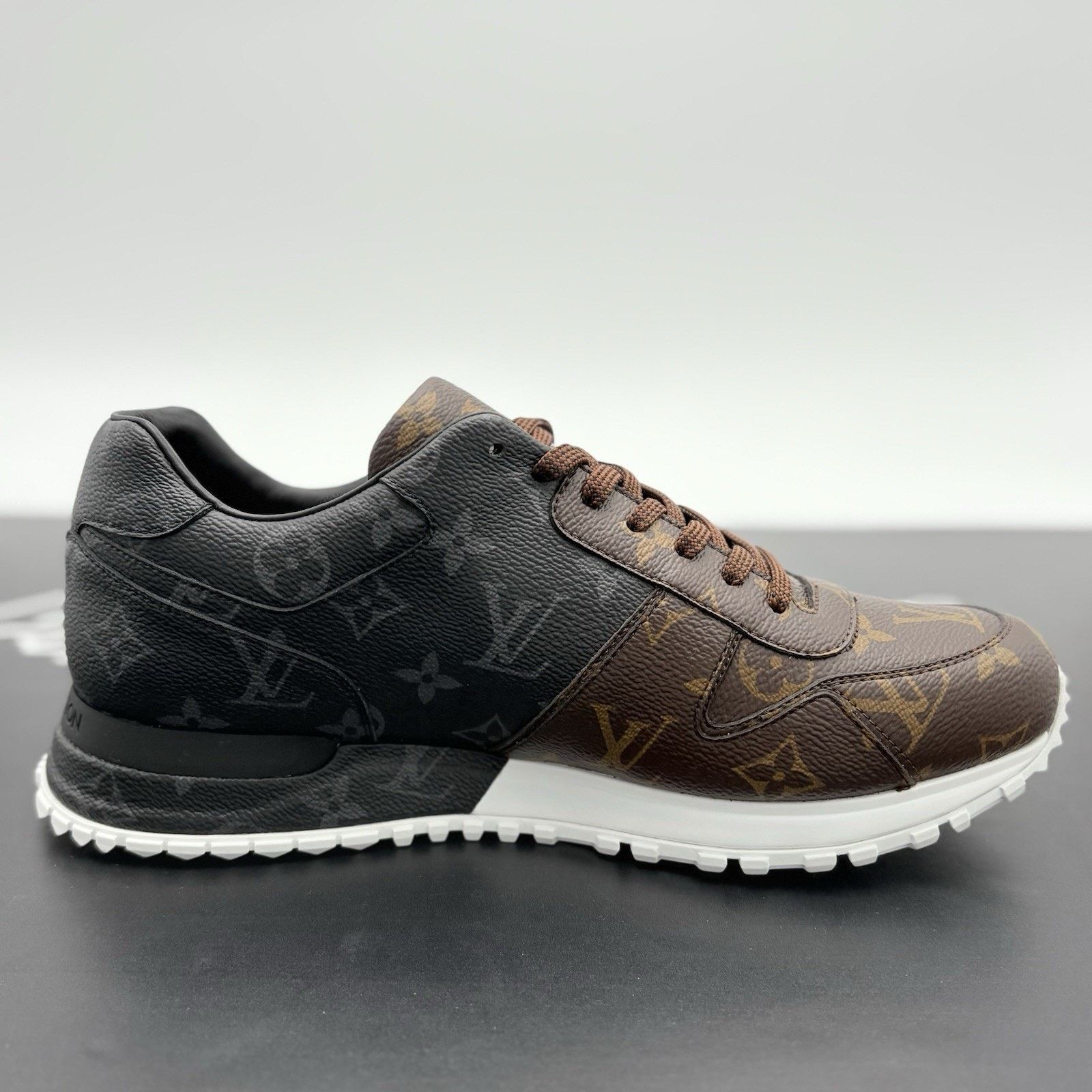 Louis Vuitton Louis Vuitton Run Away Sneaker ' Tri-Color ' | ONLY WORN 1x Size US 8 / EU 41 - 10 Thumbnail