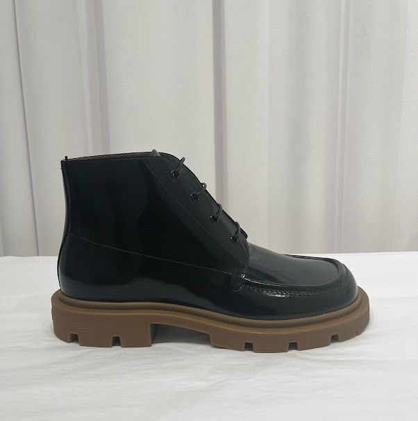 image of Maison Margiela O1W1Db10324 Boot In Black, Men's