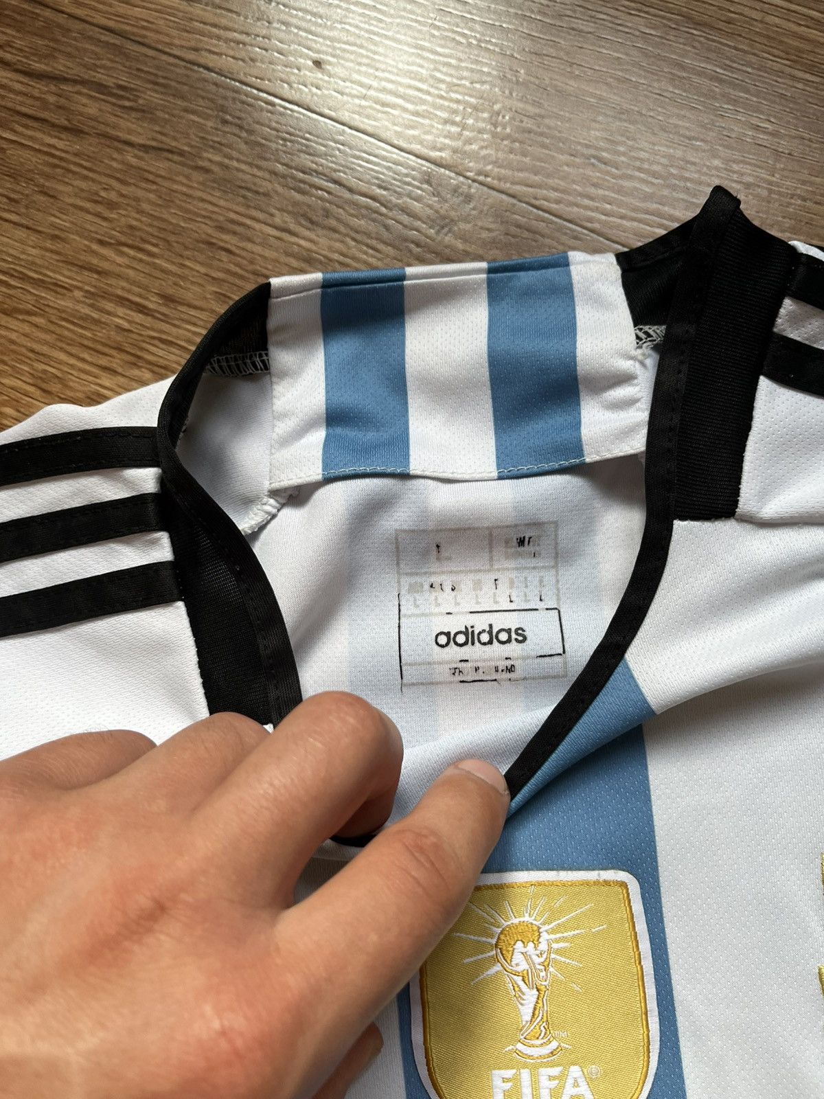 Adidas Vintage Adidas FIFA World Cup De Paul #7 Football Jersey Size US L / EU 52-54 / 3 - 3 Thumbnail