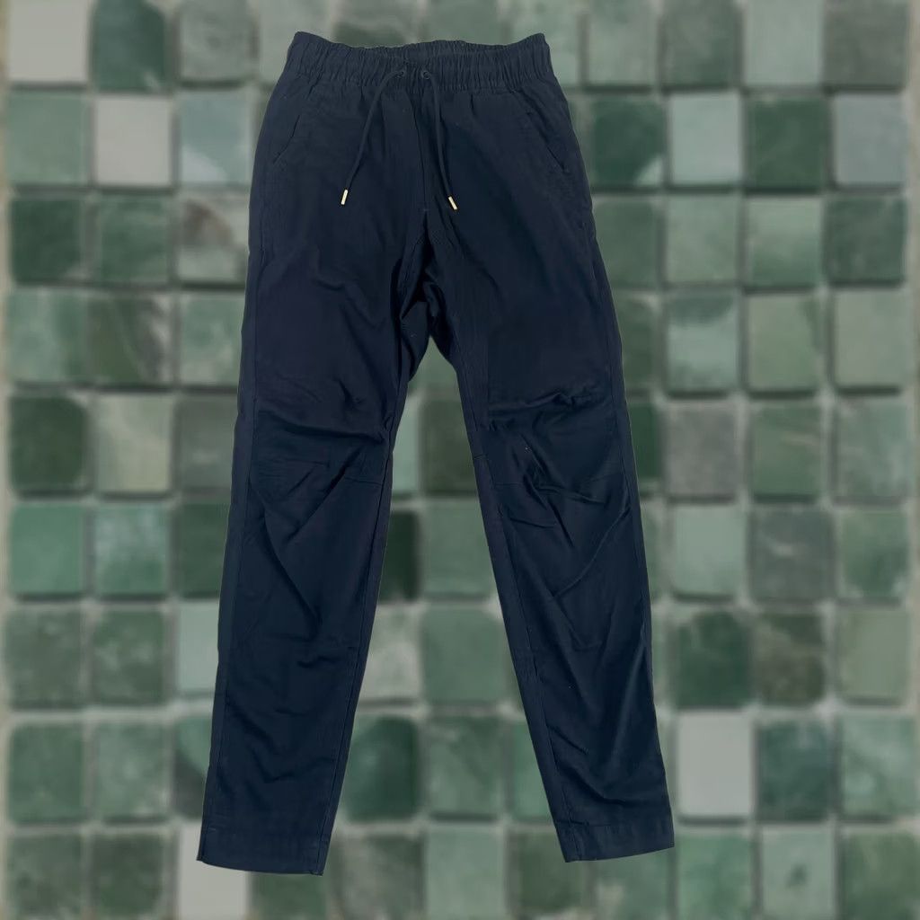 Nike Nike Pants Mens S Black Soccer Training Men Tapered Elastic Waist Ankle Zip Size US 29 - 1 Thumbnail