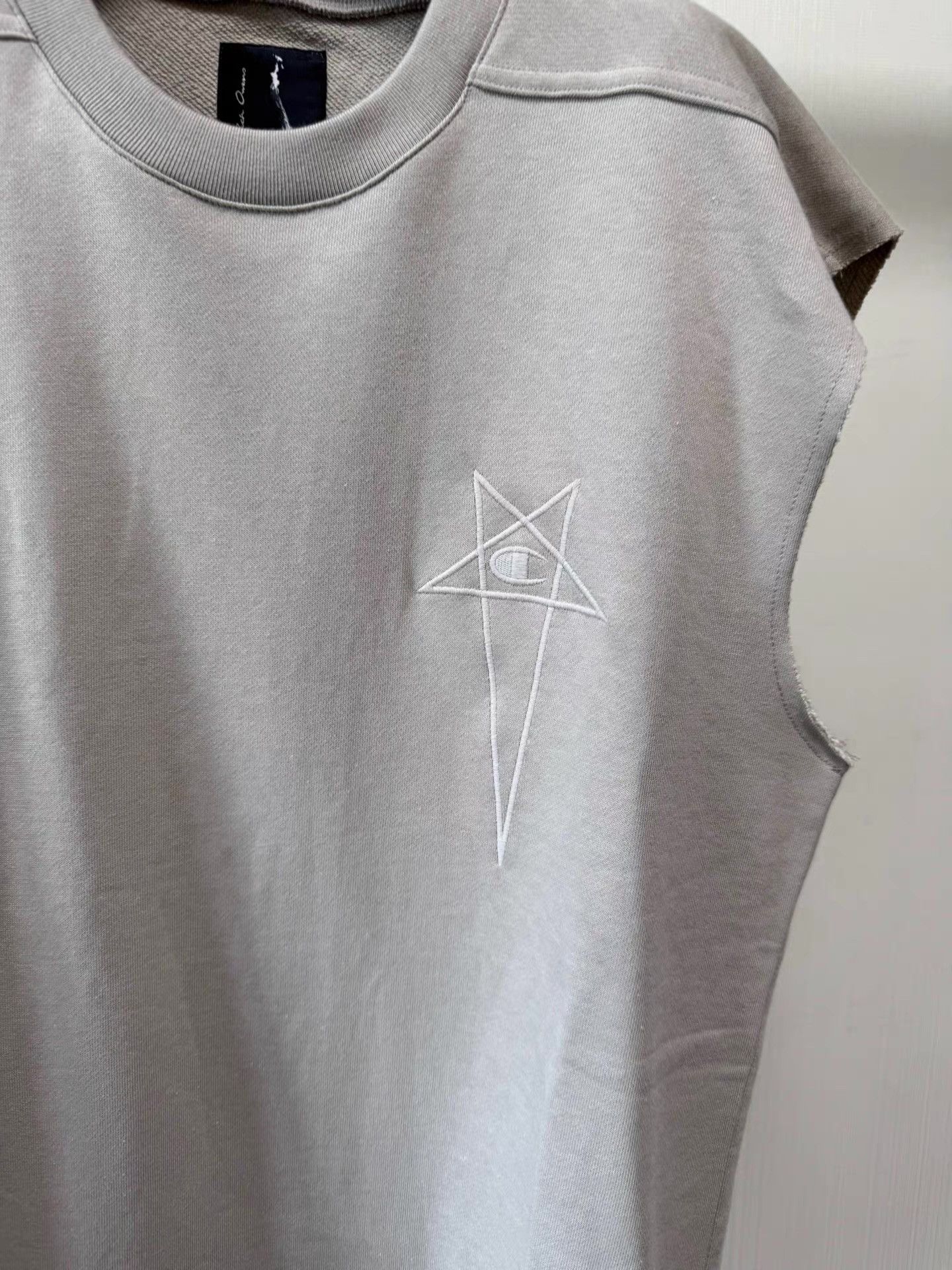 Rick Owens Rick Owens Champion collaboration tank top Q8 Size US XL / EU 56 / 4 - 3 Thumbnail