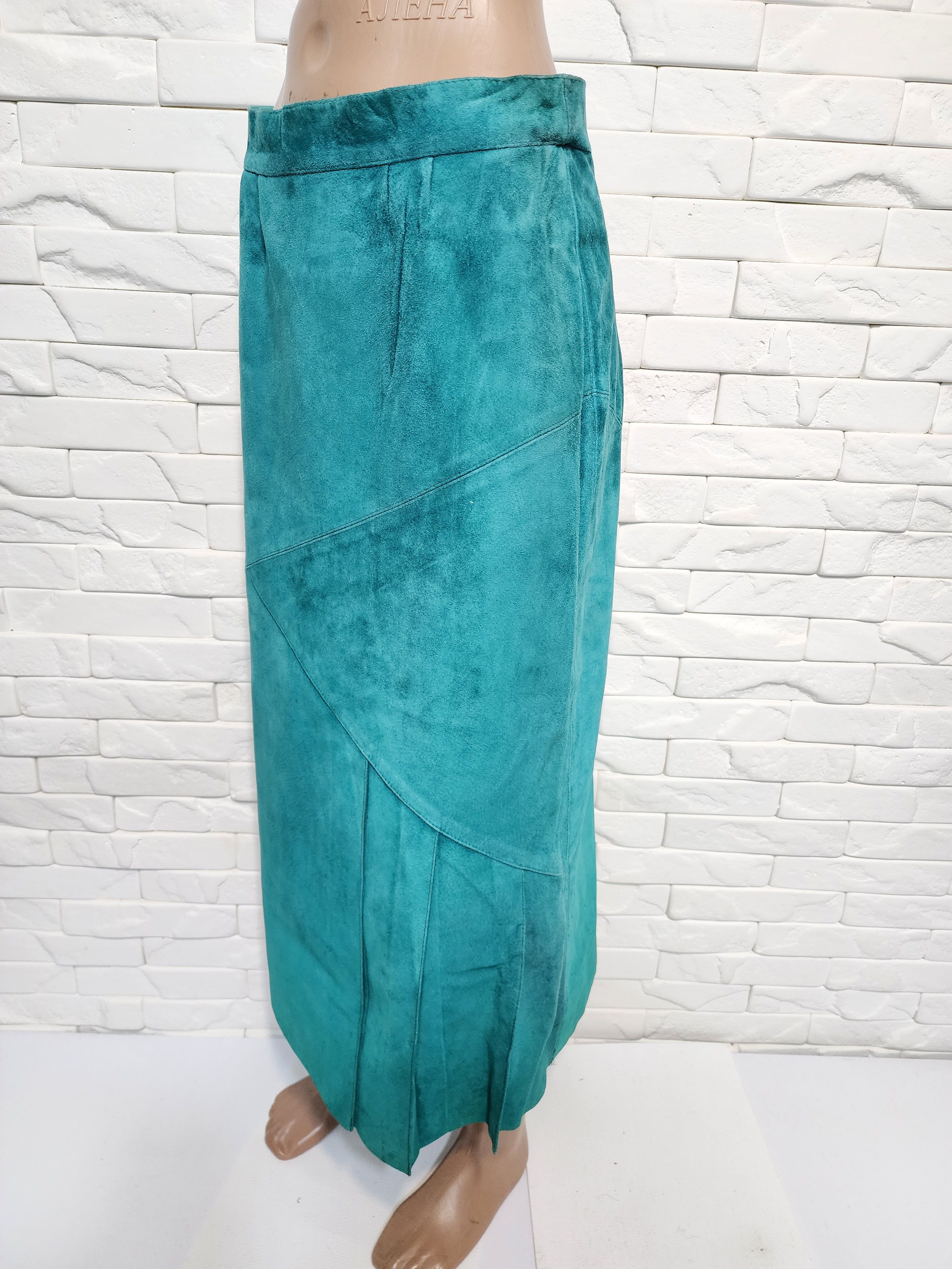 Genuine Leather Green Suede Leather Skirt: 1970s A-Line Size 28" / US 6 / IT 42 - 2 Thumbnail