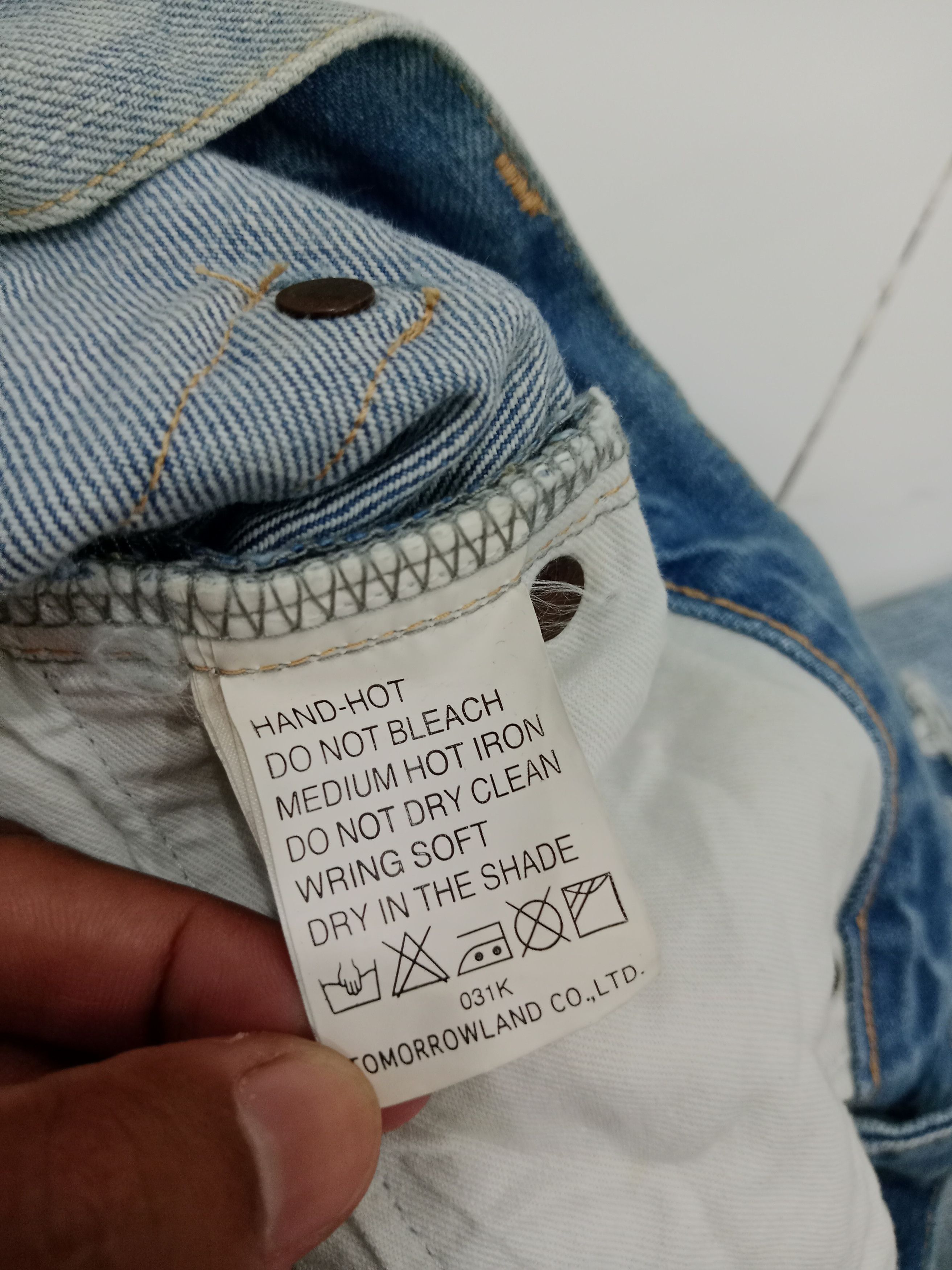 Japanese Brand Mcphee Tomorrowland Distressed Jeans Japanese Brand Size US 29 - 11 Thumbnail
