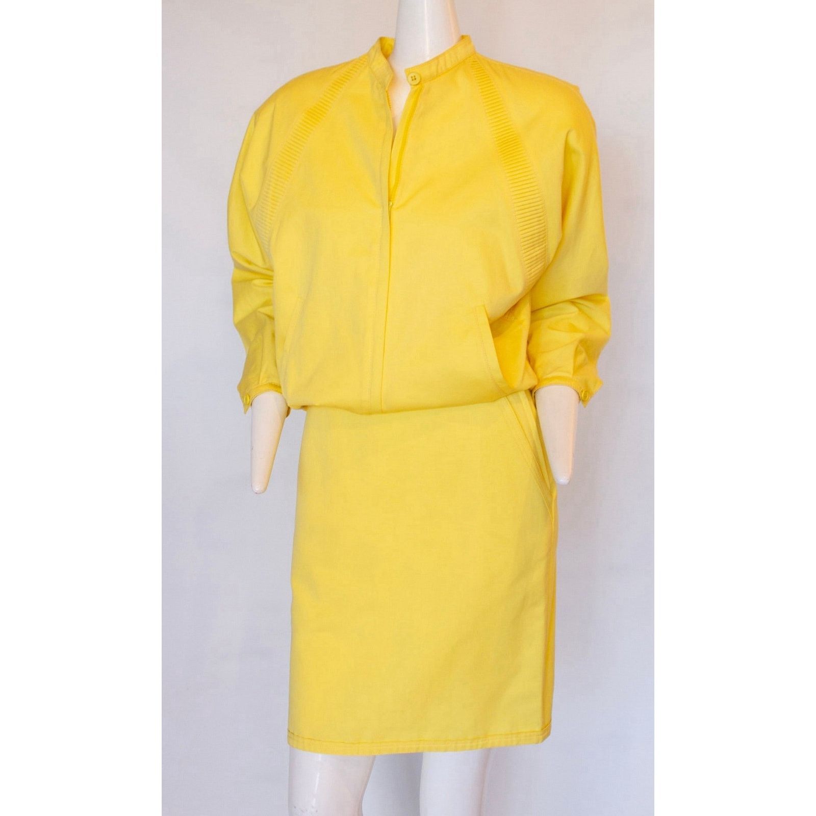 Versace VTG Gianni Versace Canary Yellow 100% Cotton Skirt & Jacket Size 28" / US 6 / IT 42 - 2 Thumbnail