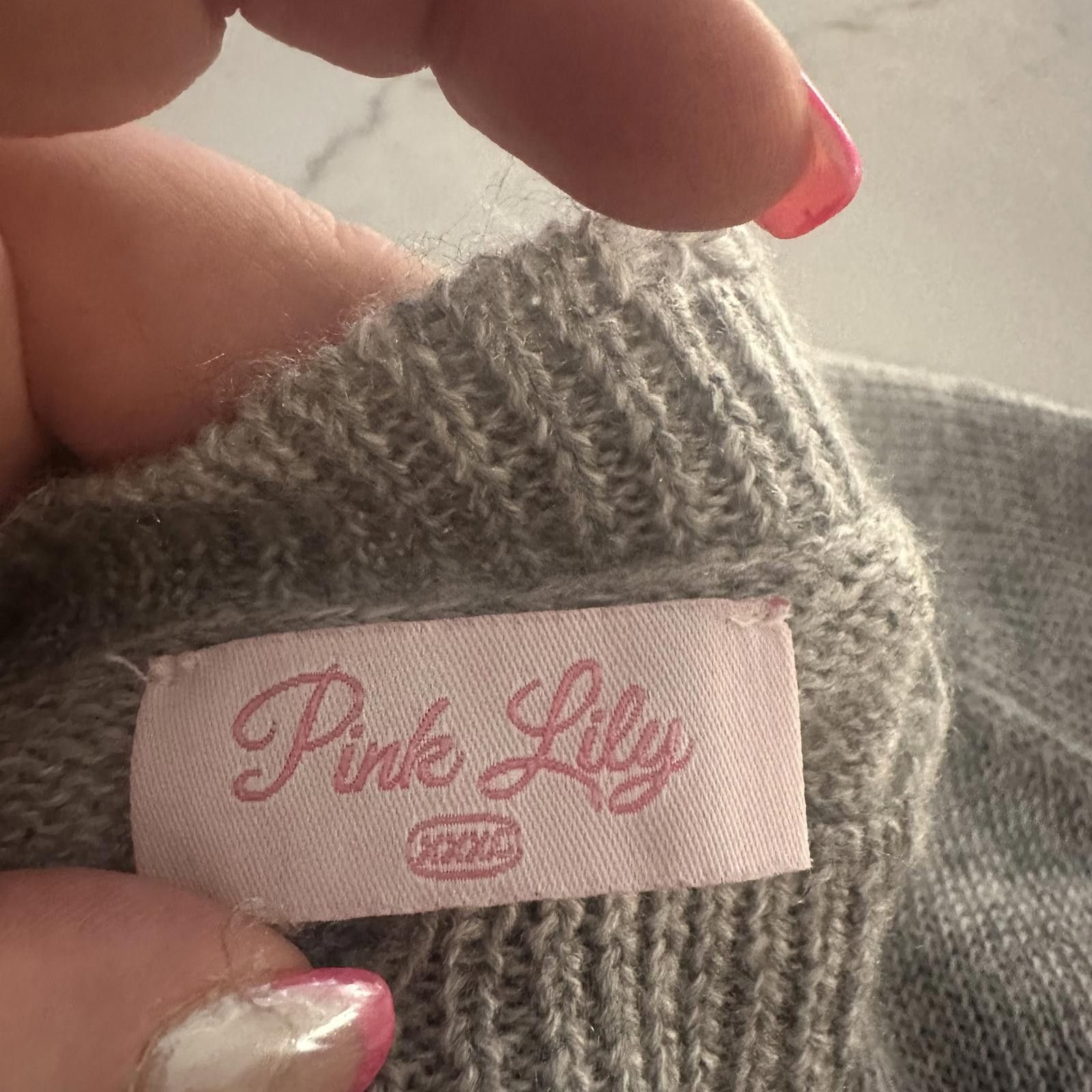 Designer Pink Lily Gray Lip-Embroidered Sweater-XXXL Size 3XL / US 20-22 - 2 Thumbnail