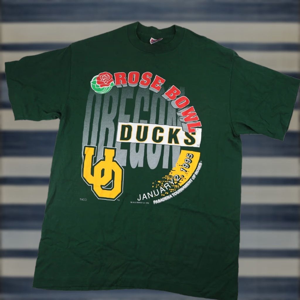 Vintage VINTAGE 1995 University of Oregon Ducks Rose Bowl Graphic T shirt XL Mens Green Size US XL / EU 56 / 4 - 1 Thumbnail