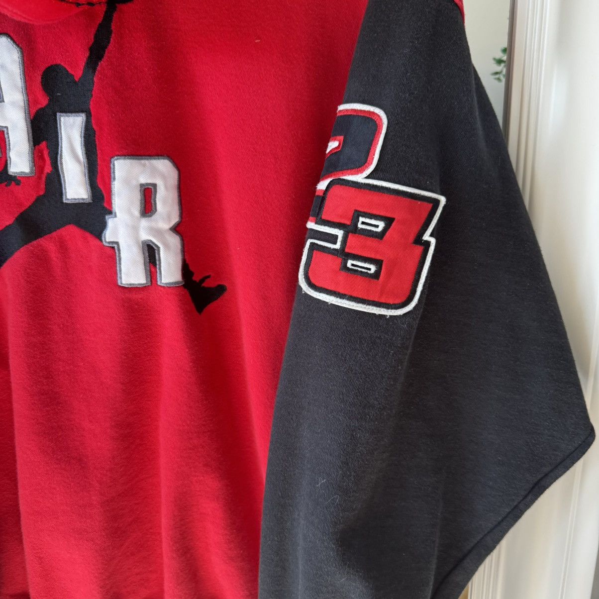 Jordan Brand Vintage Nike Air Jordan Varsity Hoodie 90s Rare Jacket Logo Size US L / EU 52-54 / 3 - 3 Thumbnail