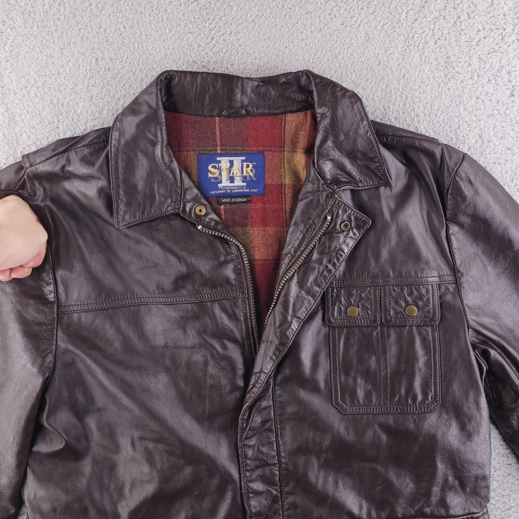 Vintage VINTAGE Star Leather jacket Mens Large Brown Real Genuine Flannel Lined Wetsern Size US L / EU 52-54 / 3 - 3 Thumbnail