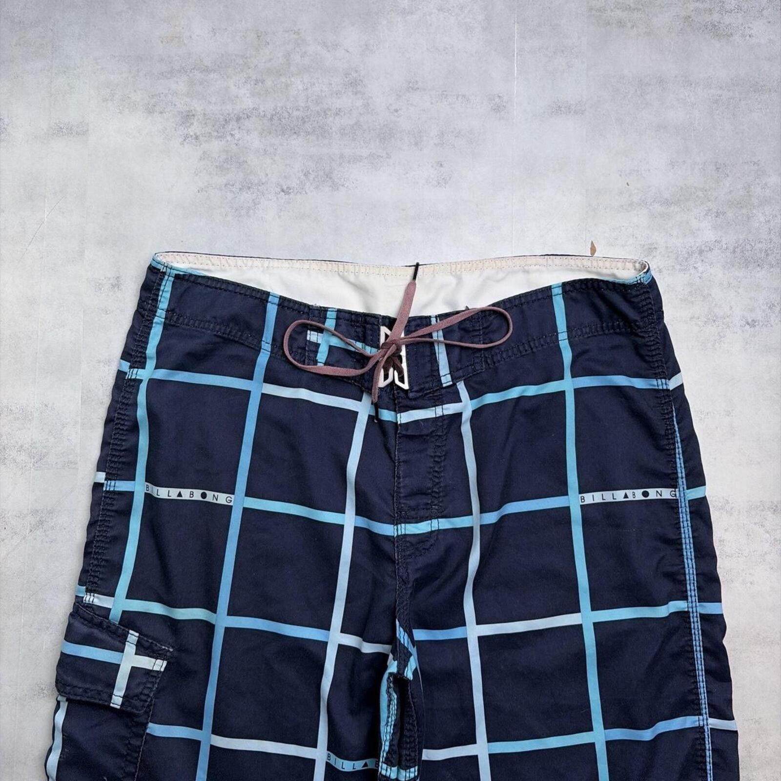 Billabong Y2K Navy Billabong Grunge Surf Baggy Plaid Board Shorts Size US 34 / EU 50 - 2 Thumbnail