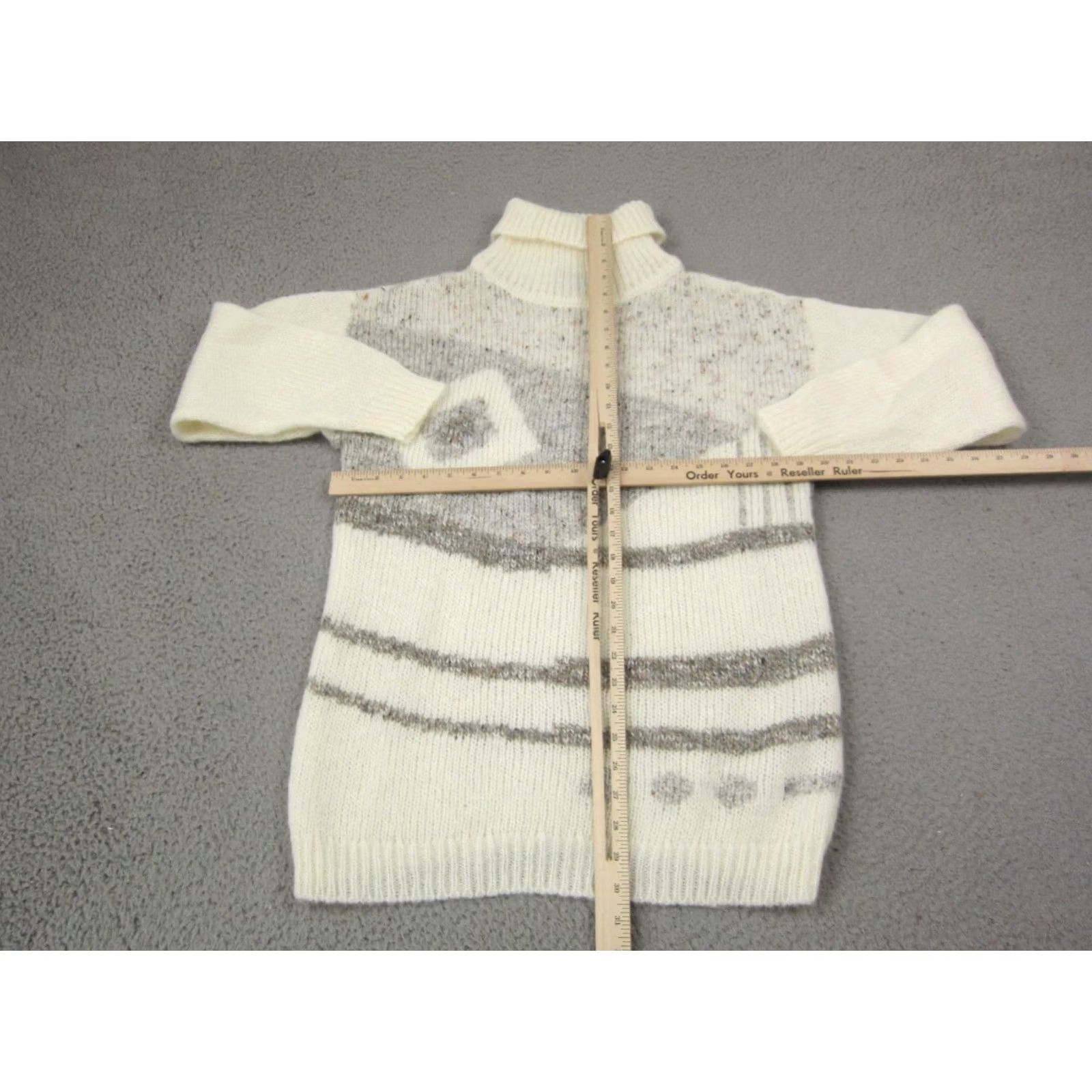 Vintage VINTAGE Newcomer Sweater Shirt Womens S Cream Turtleneck Knit Wool 70s 80s Pullover Winter Fall Size S / US 4 / IT 40 - 4 Thumbnail