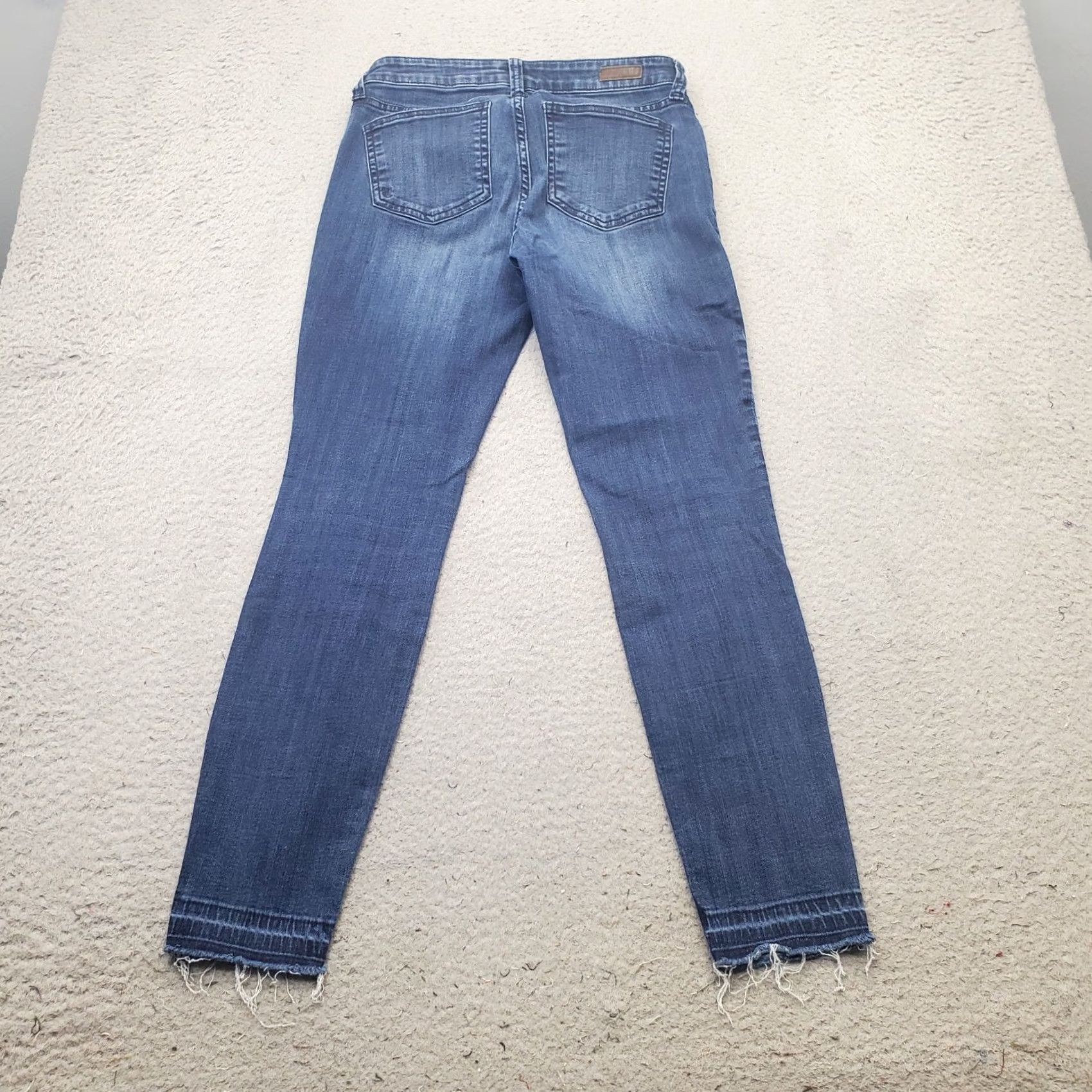Vintage KUT from the Kloth Skinny Jeans Womens 4 Blue Denim Stretch Raw Hem 5-Pocket Size 27" / US 4 / IT 40 - 2 Thumbnail