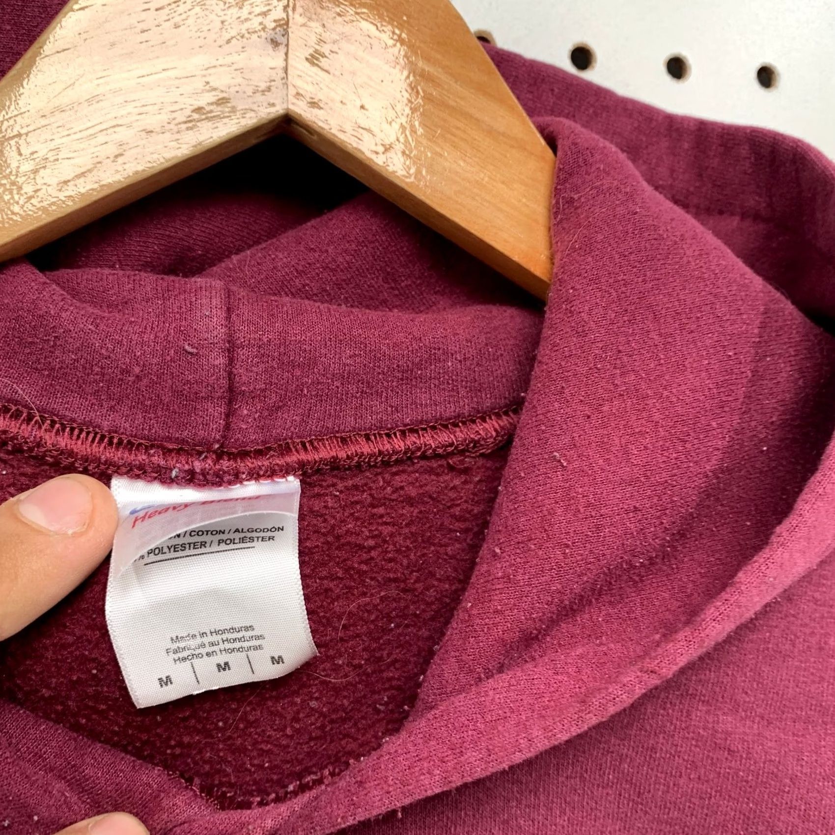 Gildan Harvard University Hoodie Sweatshirt Mens M Burgundy Fleece Hooded Pullover Size US M / EU 48-50 / 2 - 3 Thumbnail