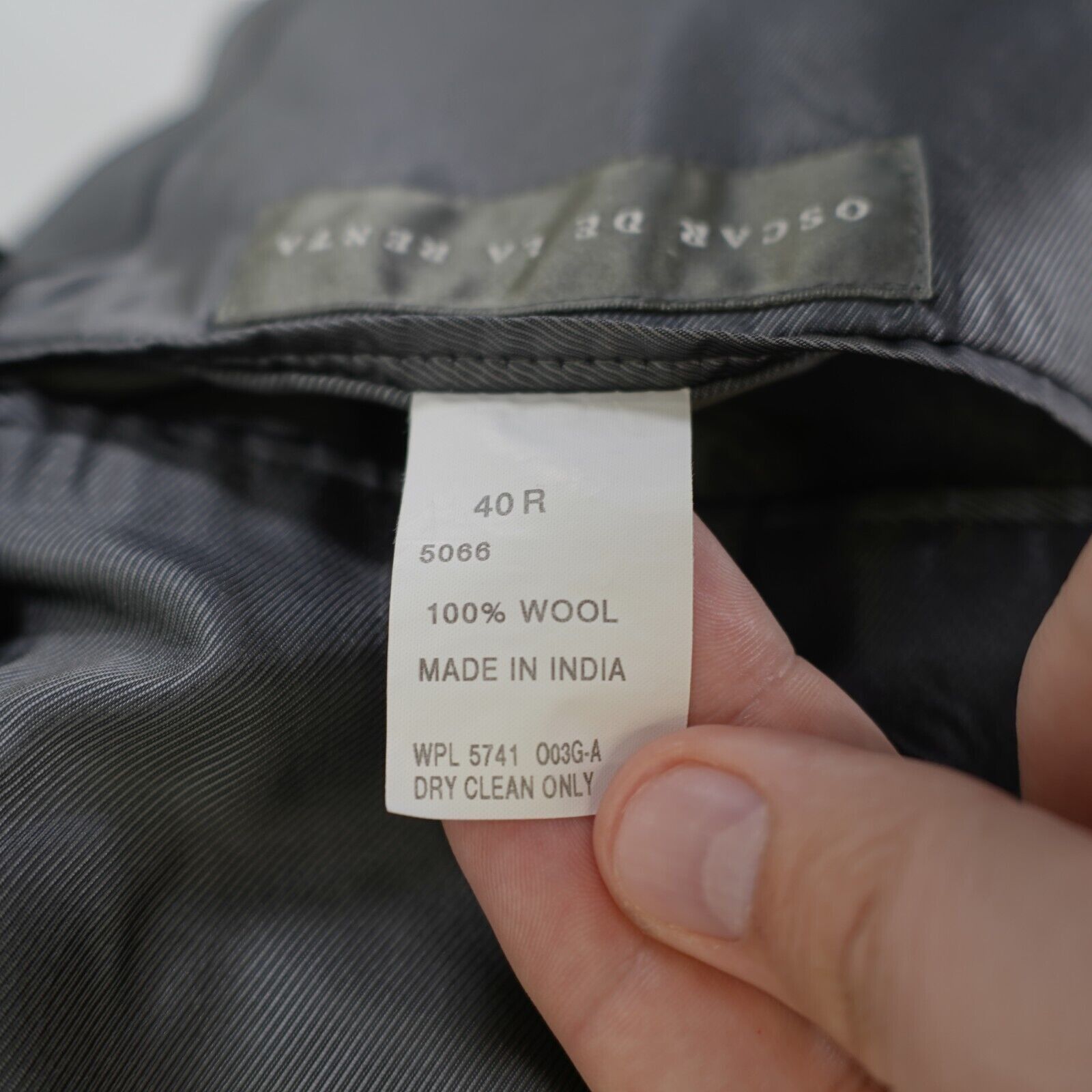 Oscar De La Renta Oscar De La Renta Tweed Wool Herringbone 40R Gray W/ Hint Of Size 40R - 9 Thumbnail