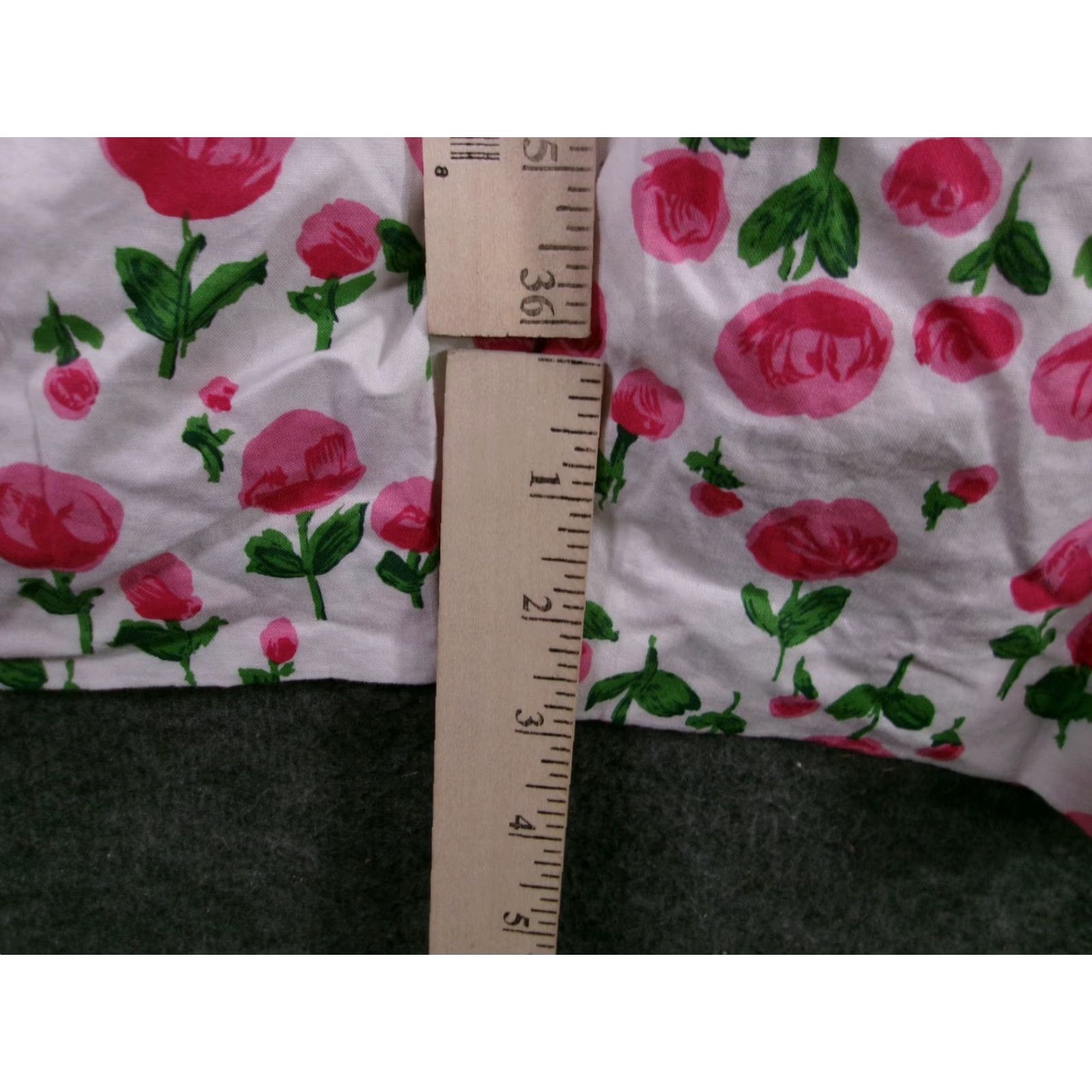 Talbots VINTAGE Talbots Dress Women 8 White Pink Floral Ruffle Trim Fit & Flare Casual Summer Sleeveless Knee Length USA Size M / US 6-8 / IT 42-44 - 6 Thumbnail