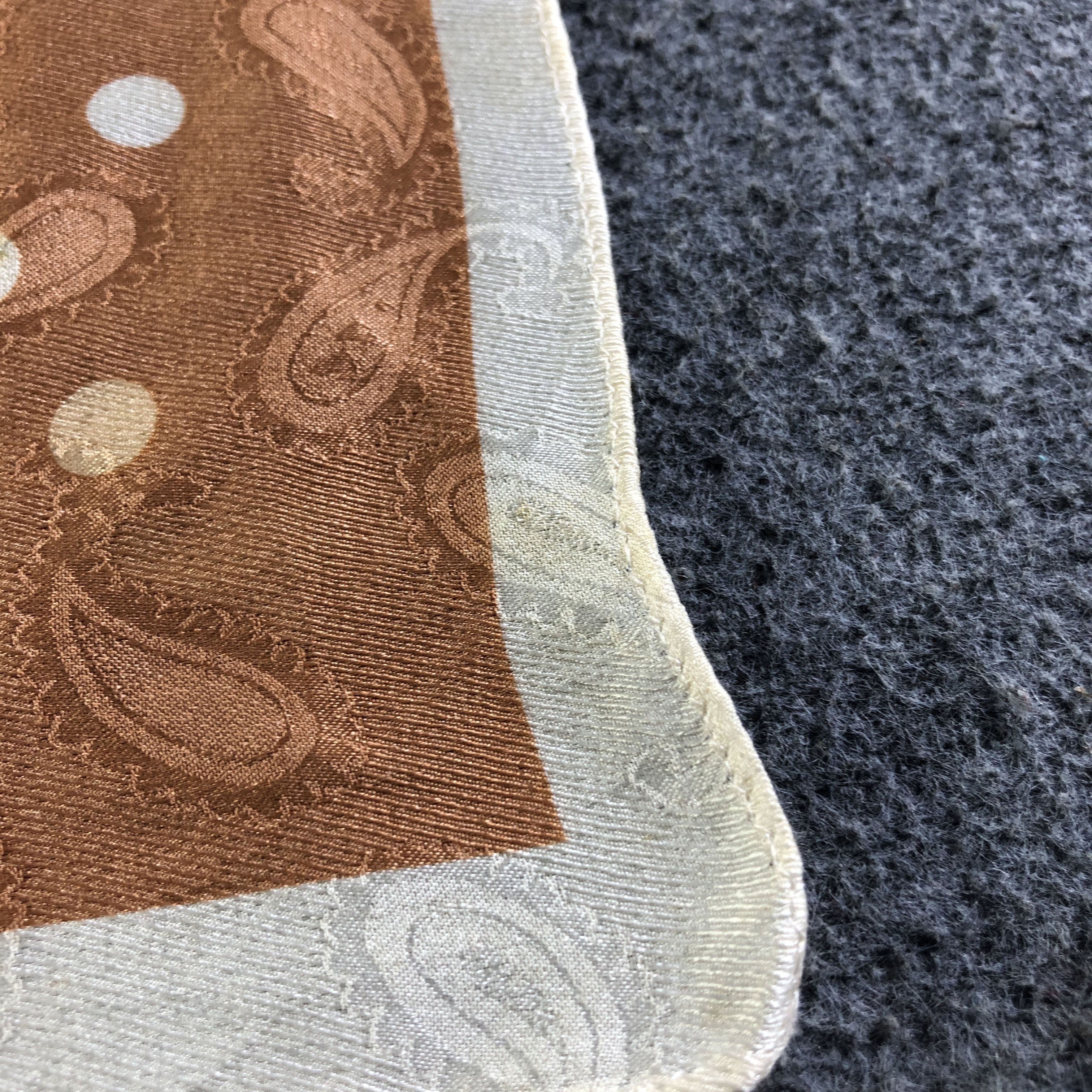 Diane von Furstenberg Diane von Furstenberg Paisley Polkadots Silk Scarf M979 Size ONE SIZE - 8 Thumbnail