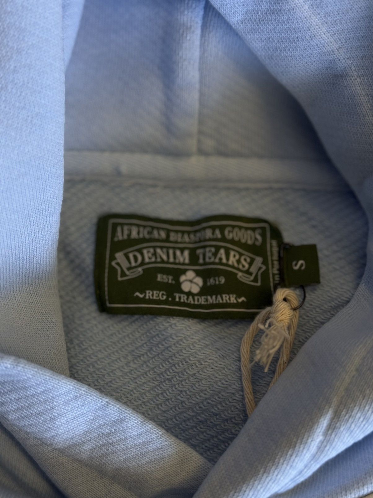 DENIM TEARS Denim Tears Cotton Wreath Hoodie Size Small Blue (NEW) Size US S / EU 44-46 / 1 - 6 Thumbnail