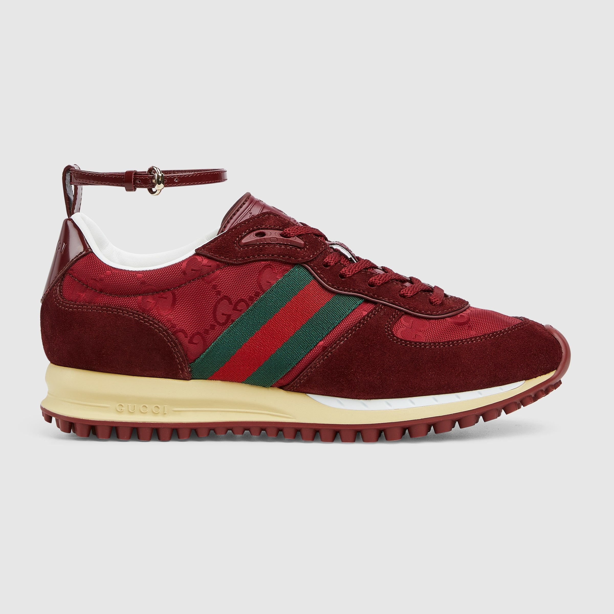 oc11z1025 Re-Motion Sneakers in Ancora Red