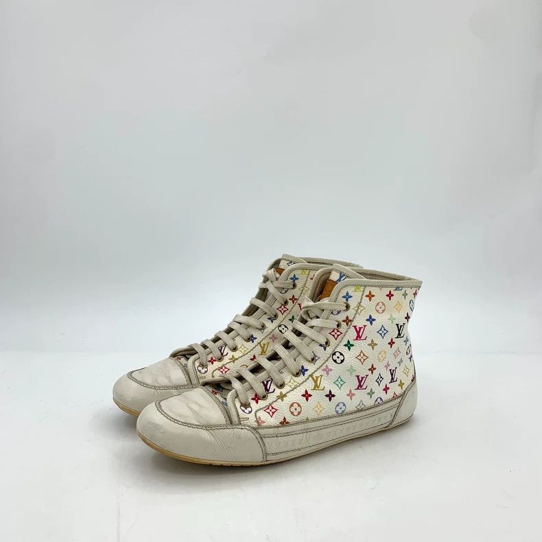Louis Vuitton Louis Vuitton White logo print lace up casual sports shoes Size US 5.5 / EU 38 - 1 Thumbnail