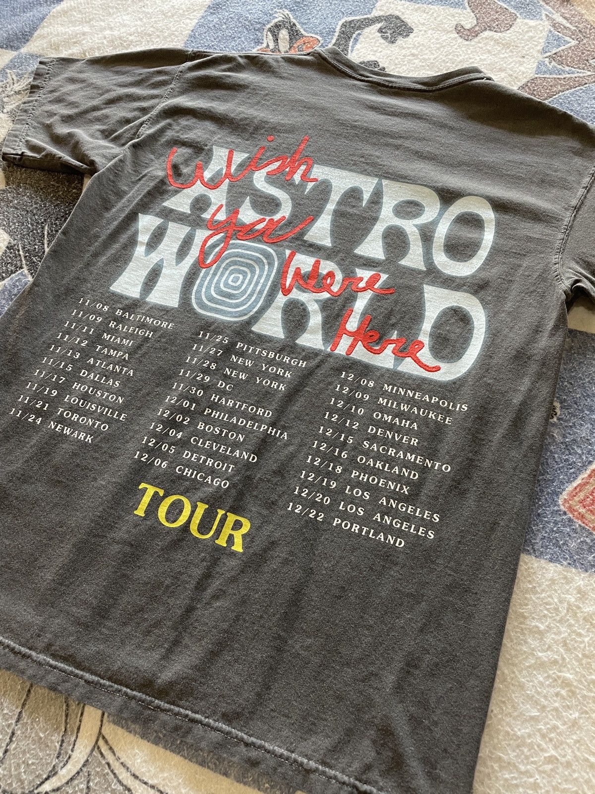 Travis Scott Travis Scott astroworld tour tee Size US L / EU 52-54 / 3 - 5 Thumbnail