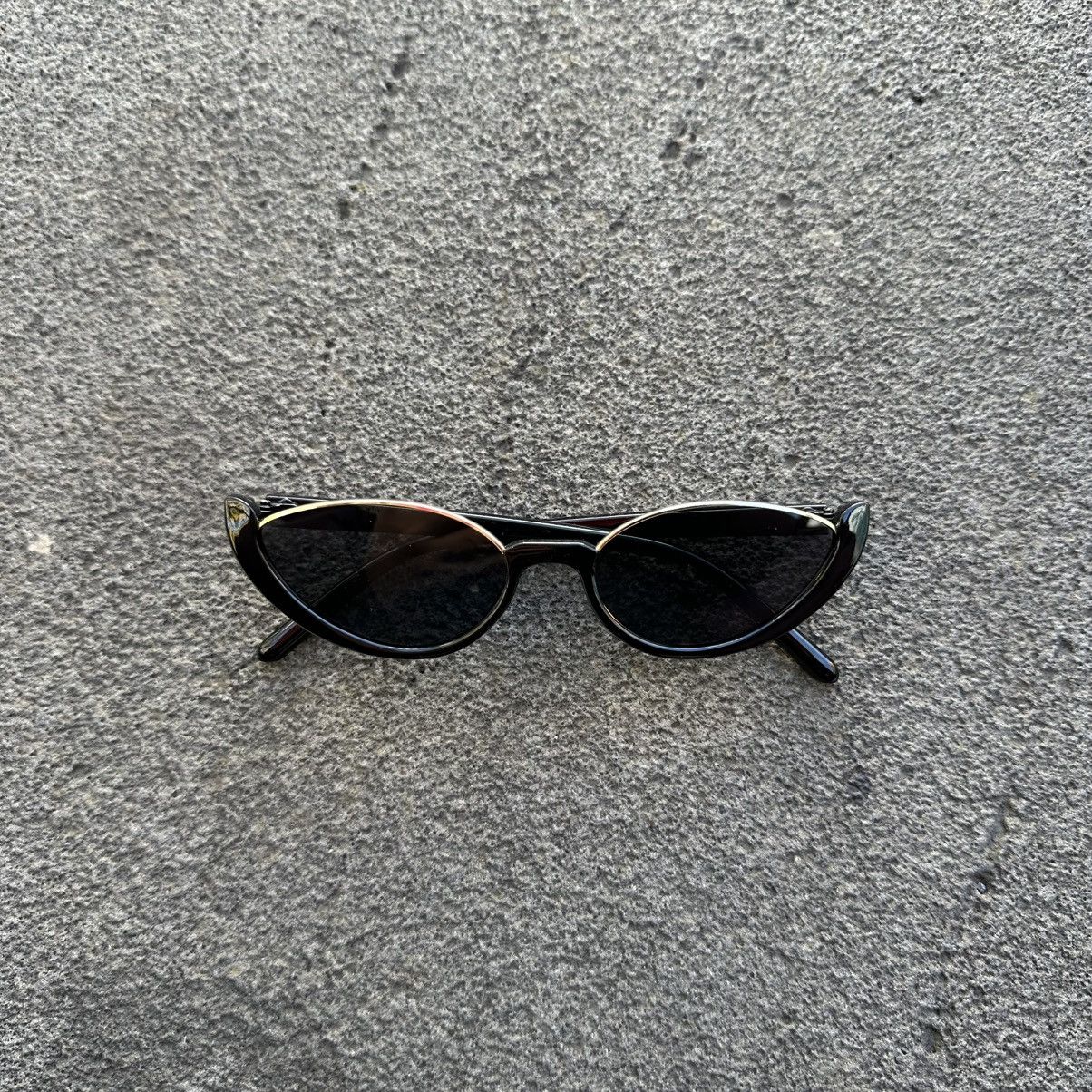 Other SUNGLASSES BRAND NEW CLASSIC RETRO VINTAGE KD2843-02 Size ONE SIZE - 1 Thumbnail
