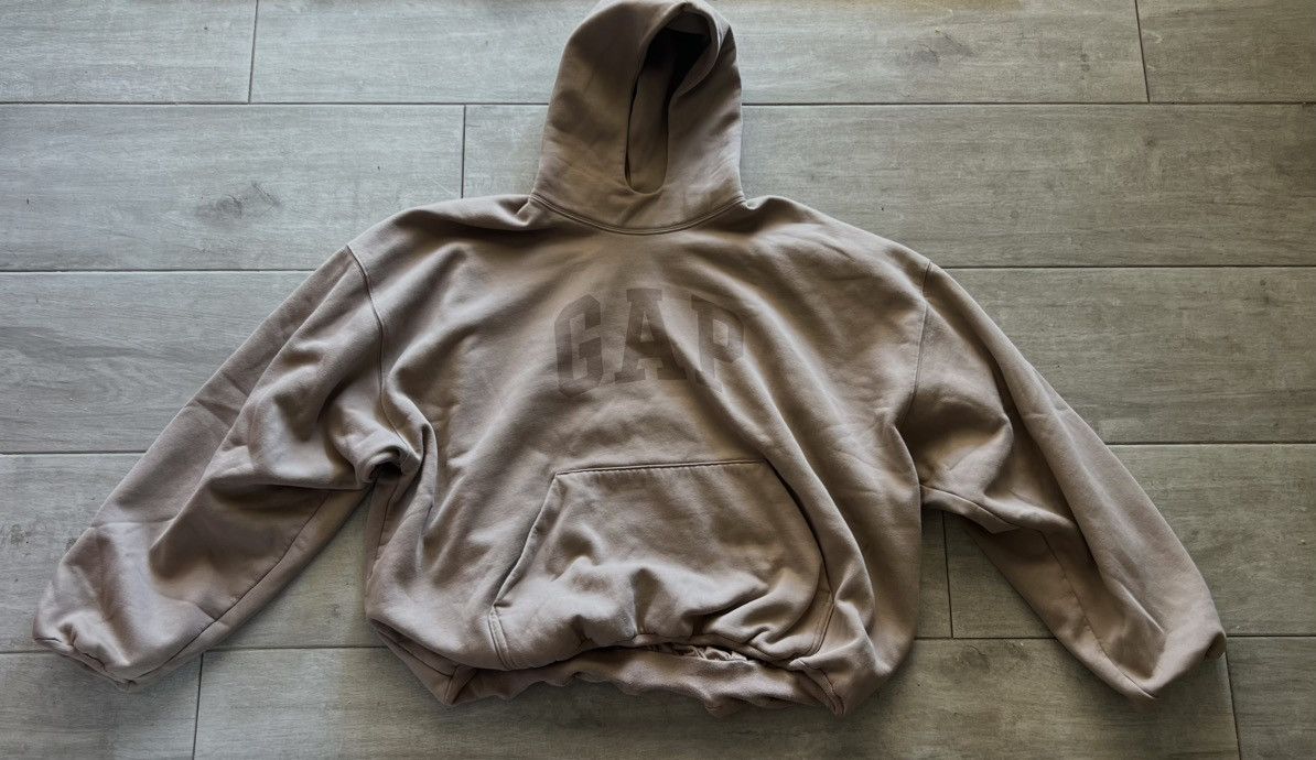 ★関税込★Yeezy Gap By Balenciaga Dove Shrunken Hoodie BEIGE Yeezy Gap Engineered by Balenciaga Dove Shrunken Hoodie