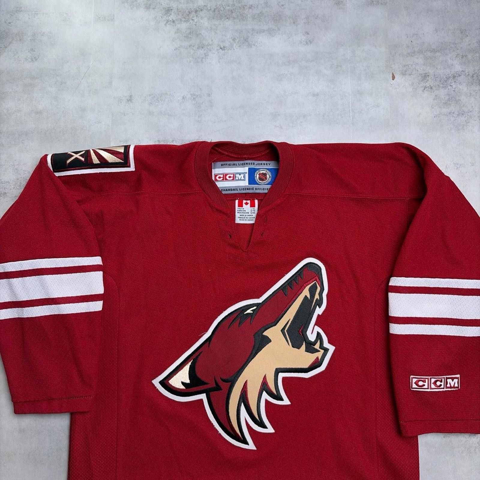 NHL Vintage Phoenix Coyotes NHL CCM Hockey Jersey Size US XS / EU 42 / 0 - 2 Thumbnail
