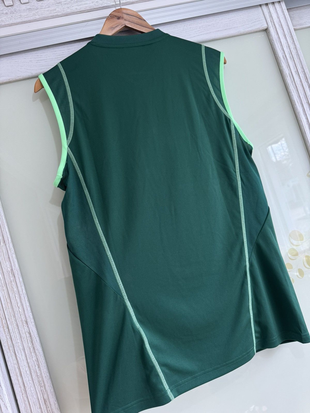 Adidas Leeds United 2022-2023 Soccer Tank Top Jersey Football Kit Size US M / EU 48-50 / 2 - 7 Thumbnail