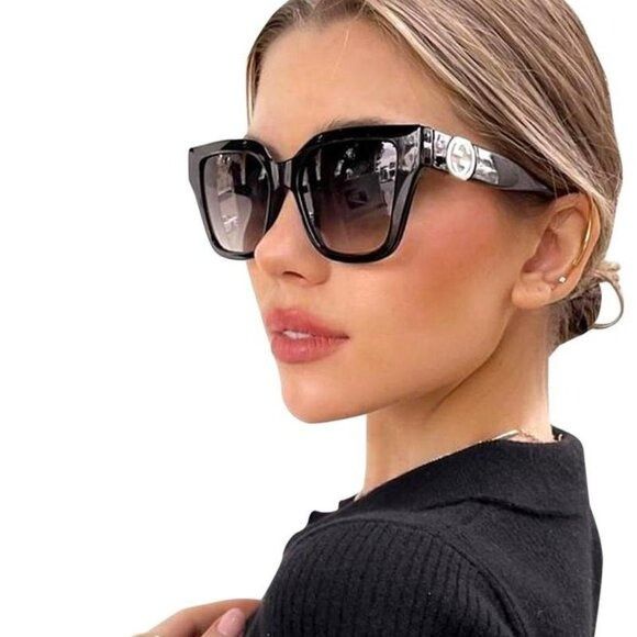 Gucci Gucci GG1023S 008 Sunglasses Black Cat Eye Frame, Grey Size ONE SIZE - 9 Thumbnail