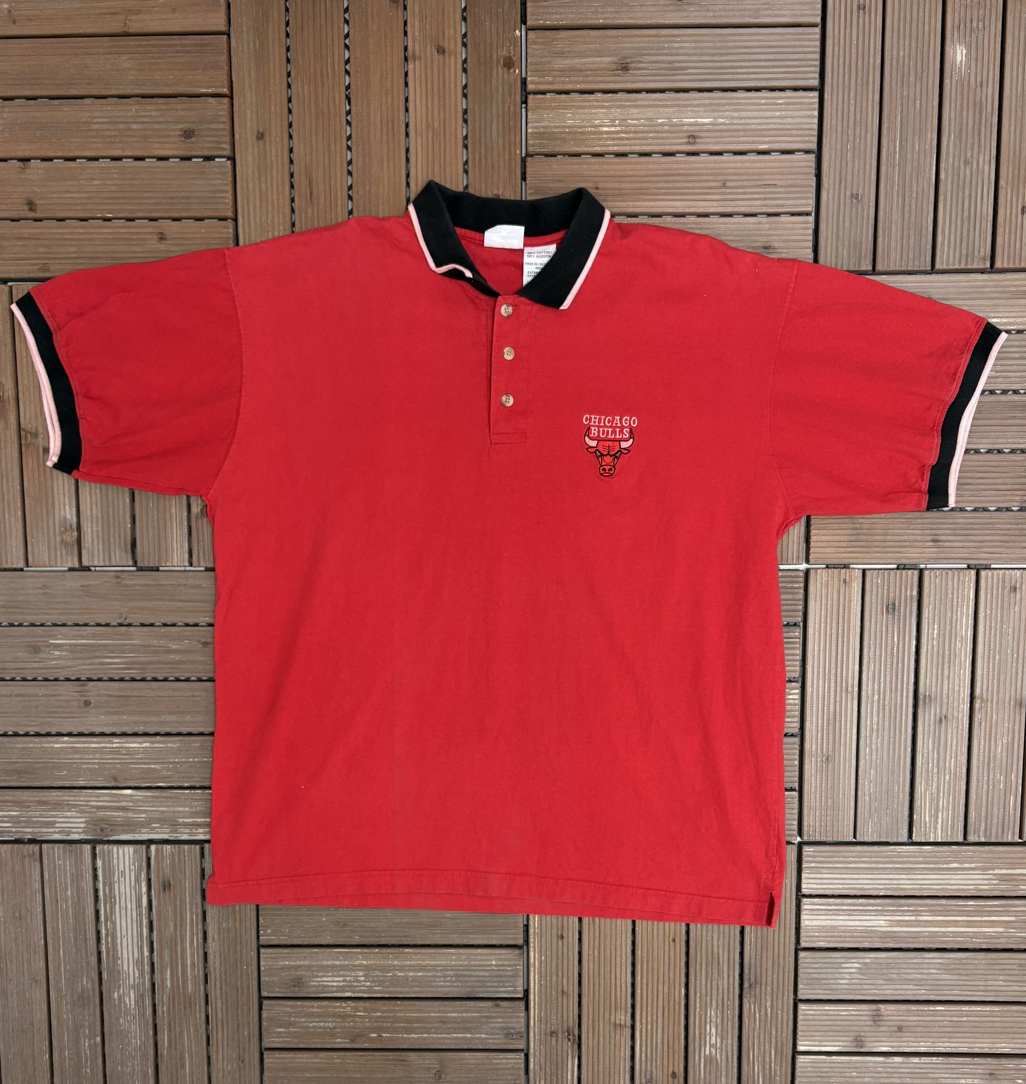 Vintage Chicago Bulls Embroidered Vintage Red T-Shirt Tee Size US XL / EU 56 / 4 - 1 Thumbnail