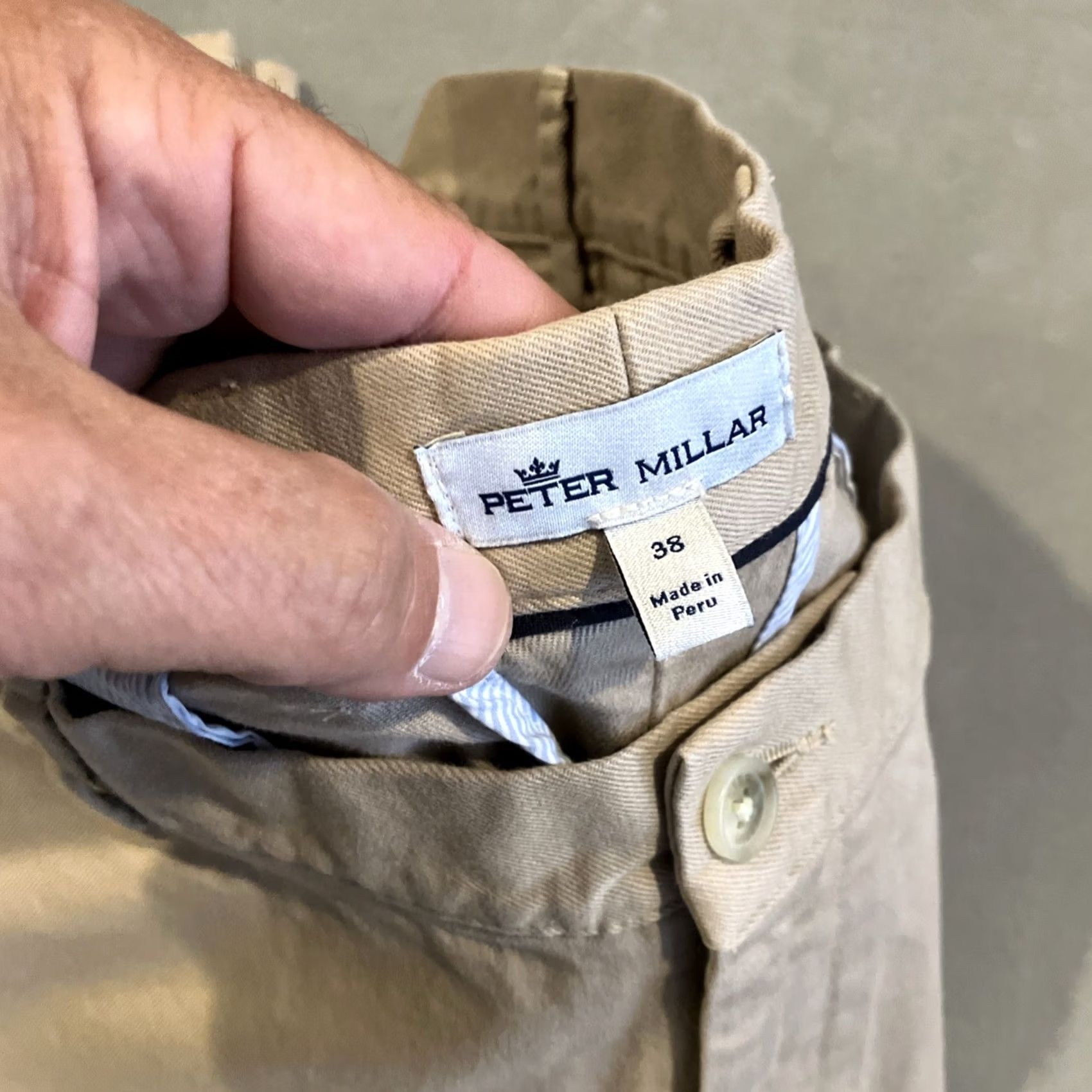Peter Millar Peter Millar Crown Sport - Pants - 40 x 36 - Khaki Beige Chino Flat Front Golf Performance Men Regular Size 40 36 Beige Crown Sport Mens Pants Size US 40 / EU 56 - 2 Thumbnail
