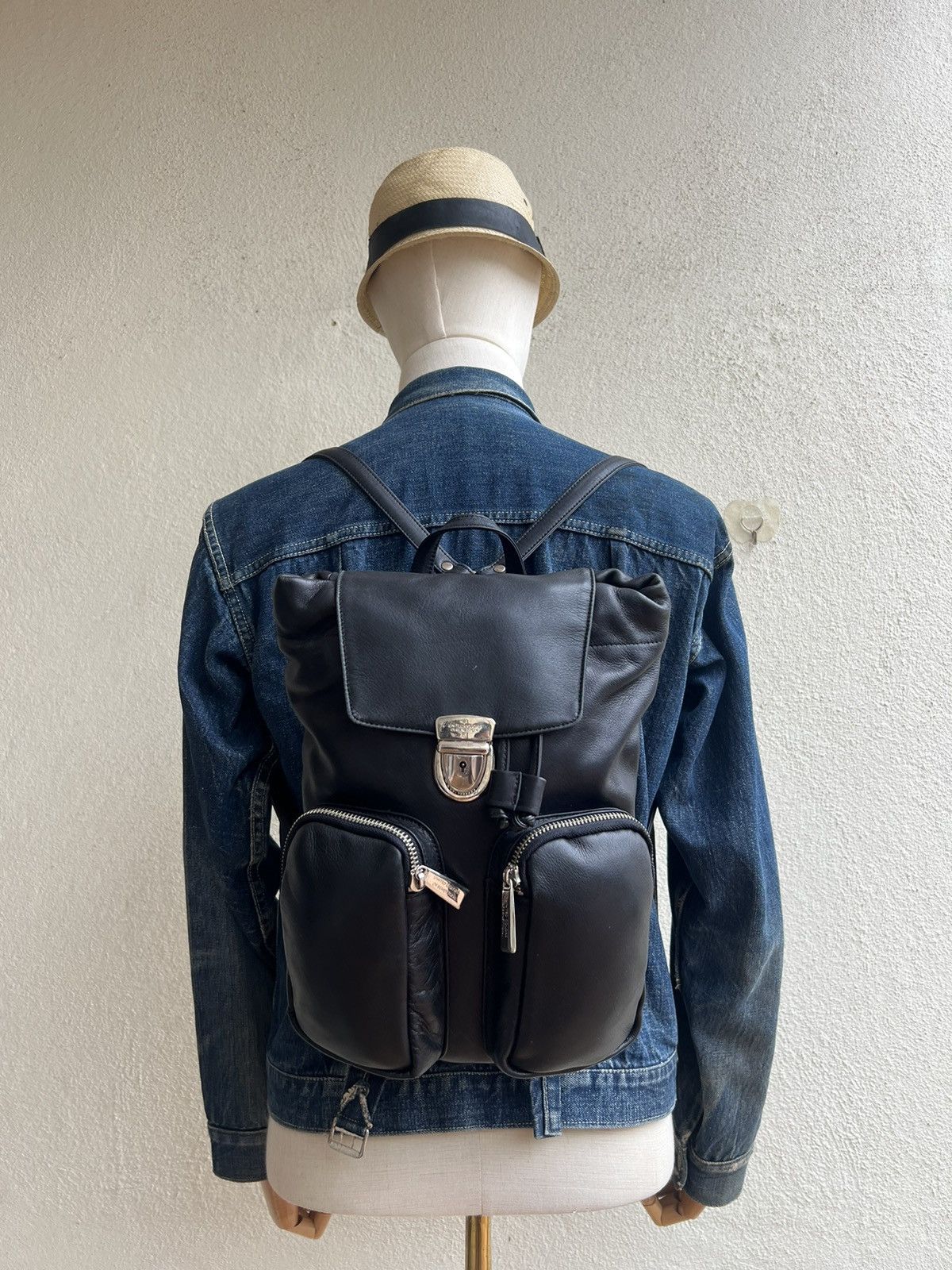 Leather Vintage 90s UCOB Patina Black Leather Cargo Backpack Bag Size ONE SIZE - 3 Thumbnail