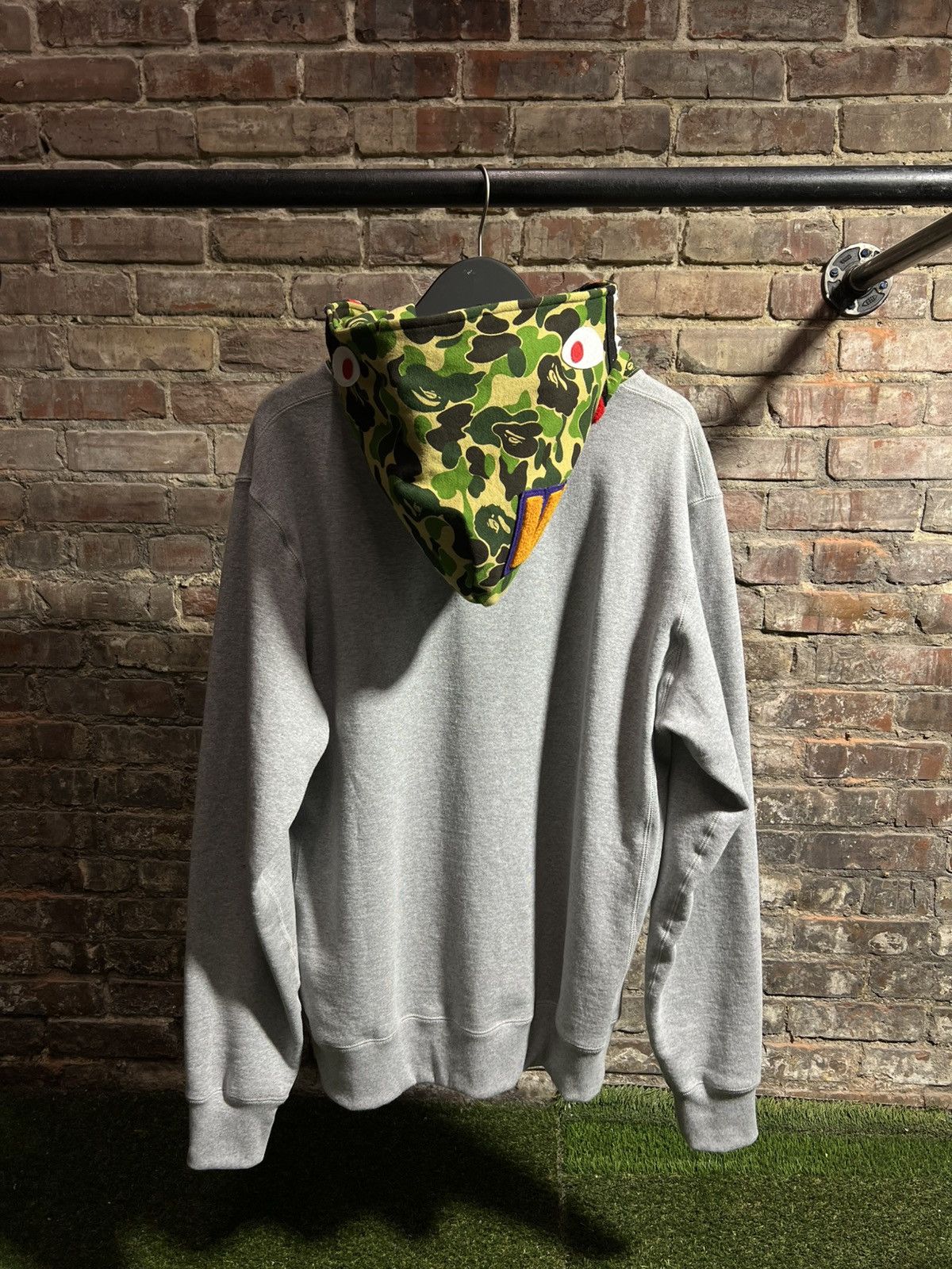 Bape BAPE Green Sharkhead Hoodie Size US XL / EU 56 / 4 - 2 Thumbnail