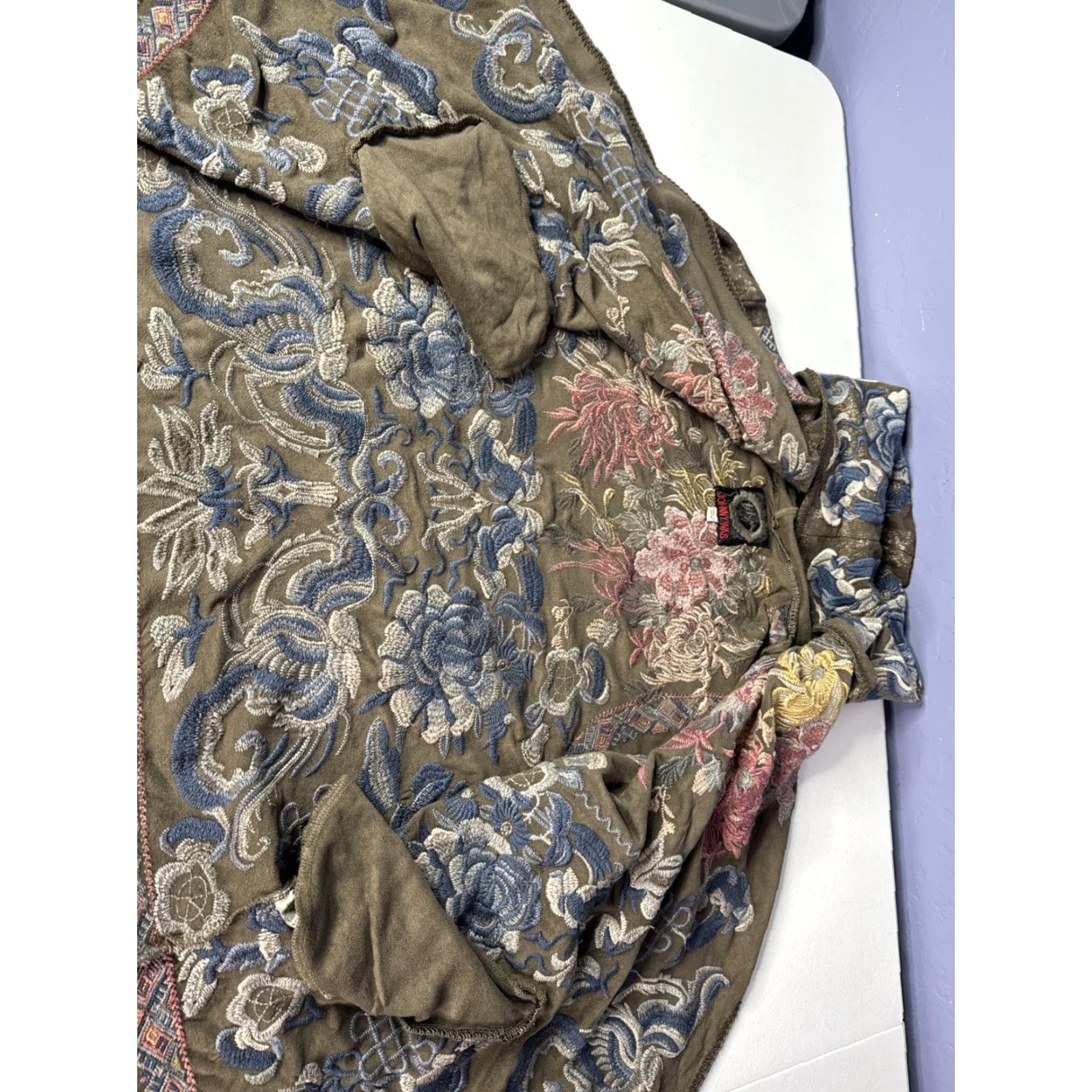 Johnny Was Johnny Was Wrap Hoodie Cardigan Sweater Sz M Embroidered Metallic Floral Multicolor Long Sleeve Jacket Women Kimono Size M / US 6-8 / IT 42-44 - 6 Thumbnail