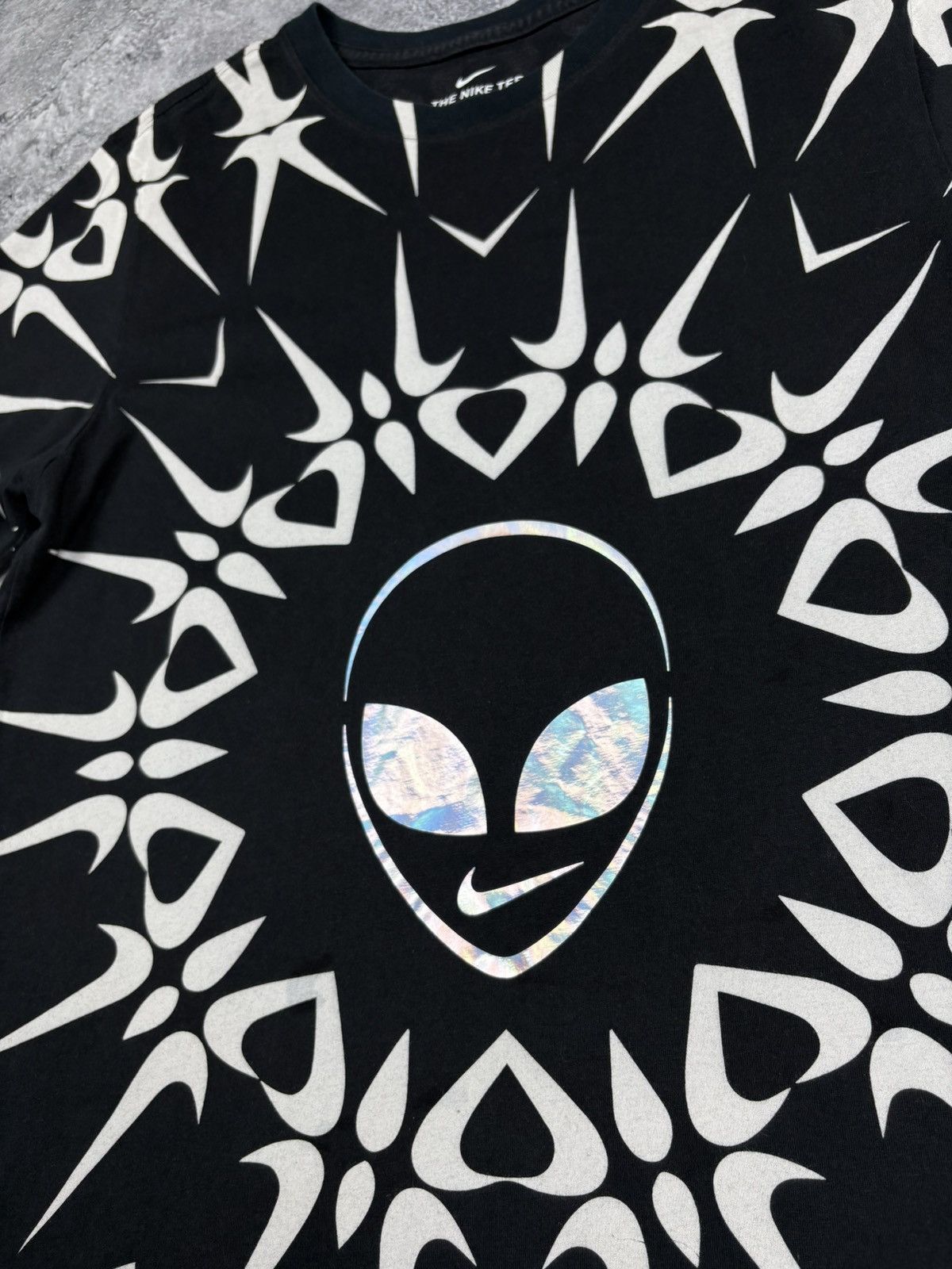 Nike Nike Sportswear Men's Alien T shirt Size US S / EU 44-46 / 1 - 2 Thumbnail