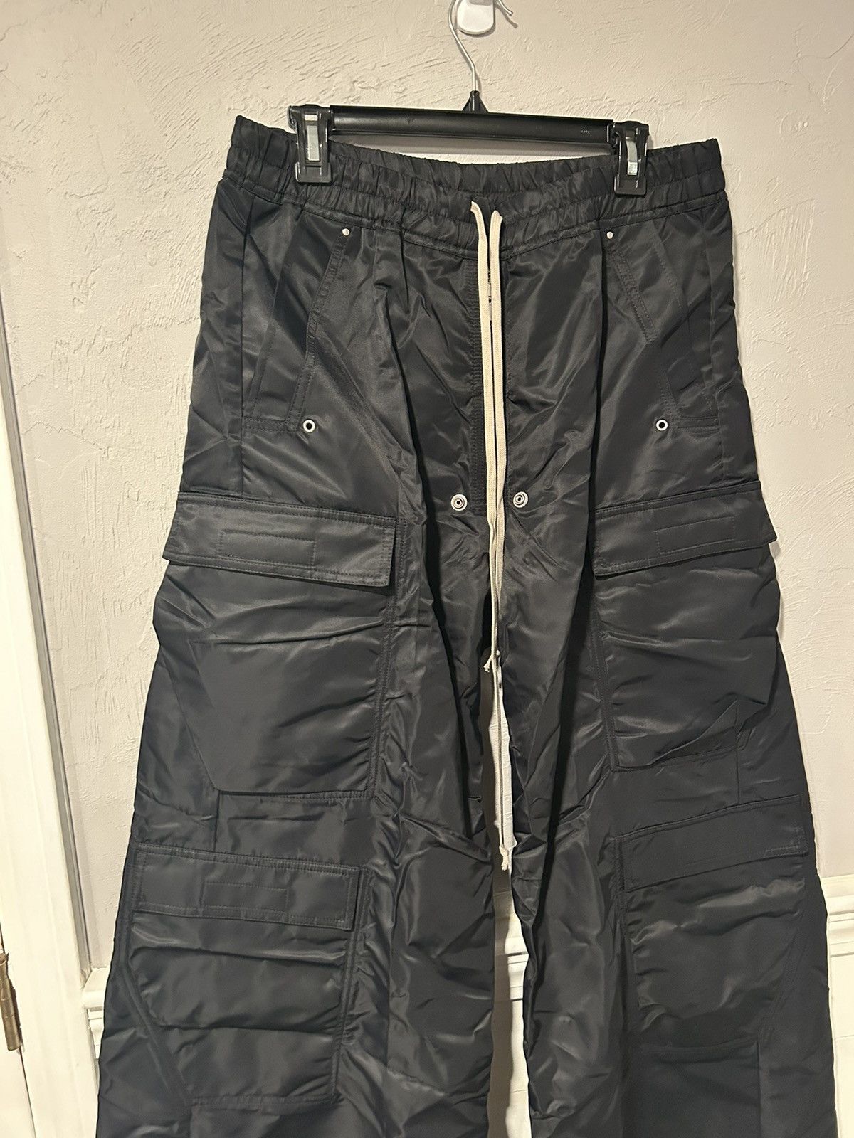 Rick Owens *BNWT* Rick Owens Jumbo Bela Cargo Pants in Black size L ...