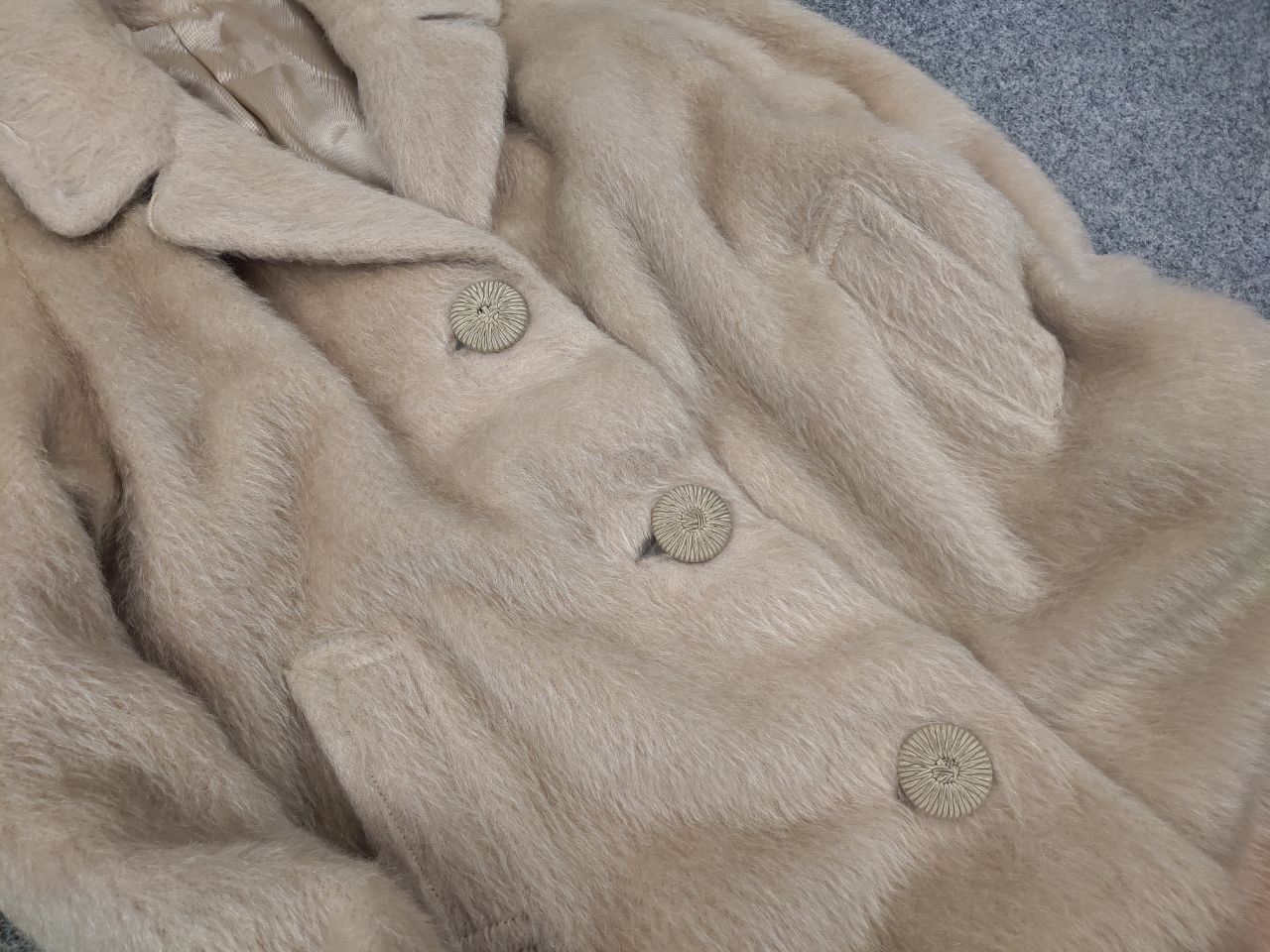 Vintage Vintage 1950's/60's Luxury Mohair fuzzy Beige Coat Jacket Size M / US 6-8 / IT 42-44 - 7 Thumbnail