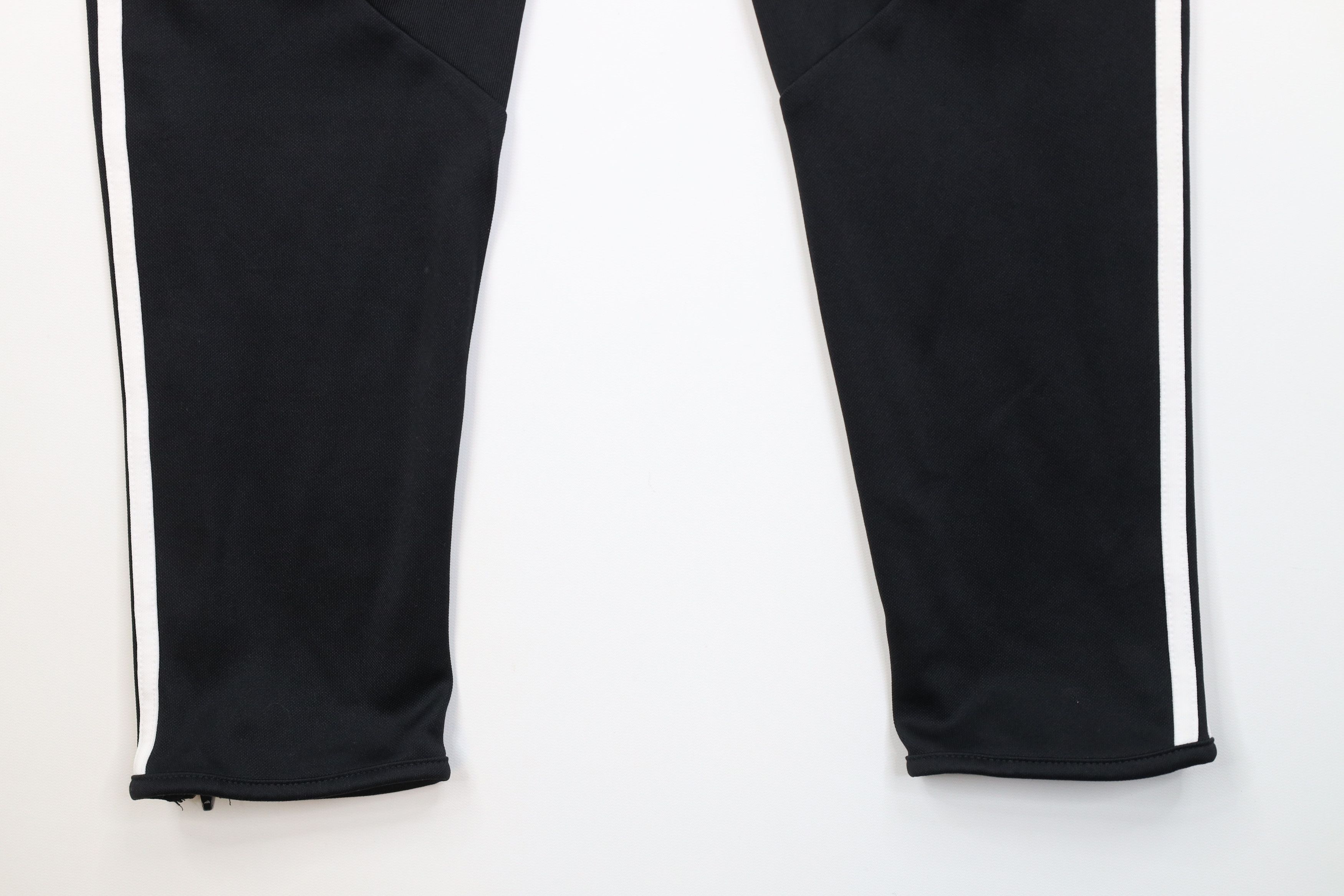 Adidas Vintage Y2K Adidas Tapered Leg Warm Up Soccer Pants Black Size US 34 / EU 50 - 4 Thumbnail